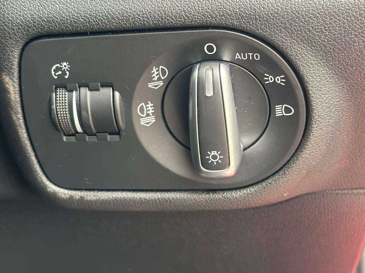 2011 AUDI A1 2011 AUDI A1