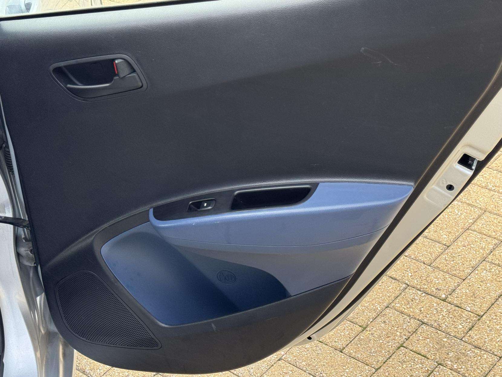 2014 HYUNDAI I10 2014 HYUNDAI I10