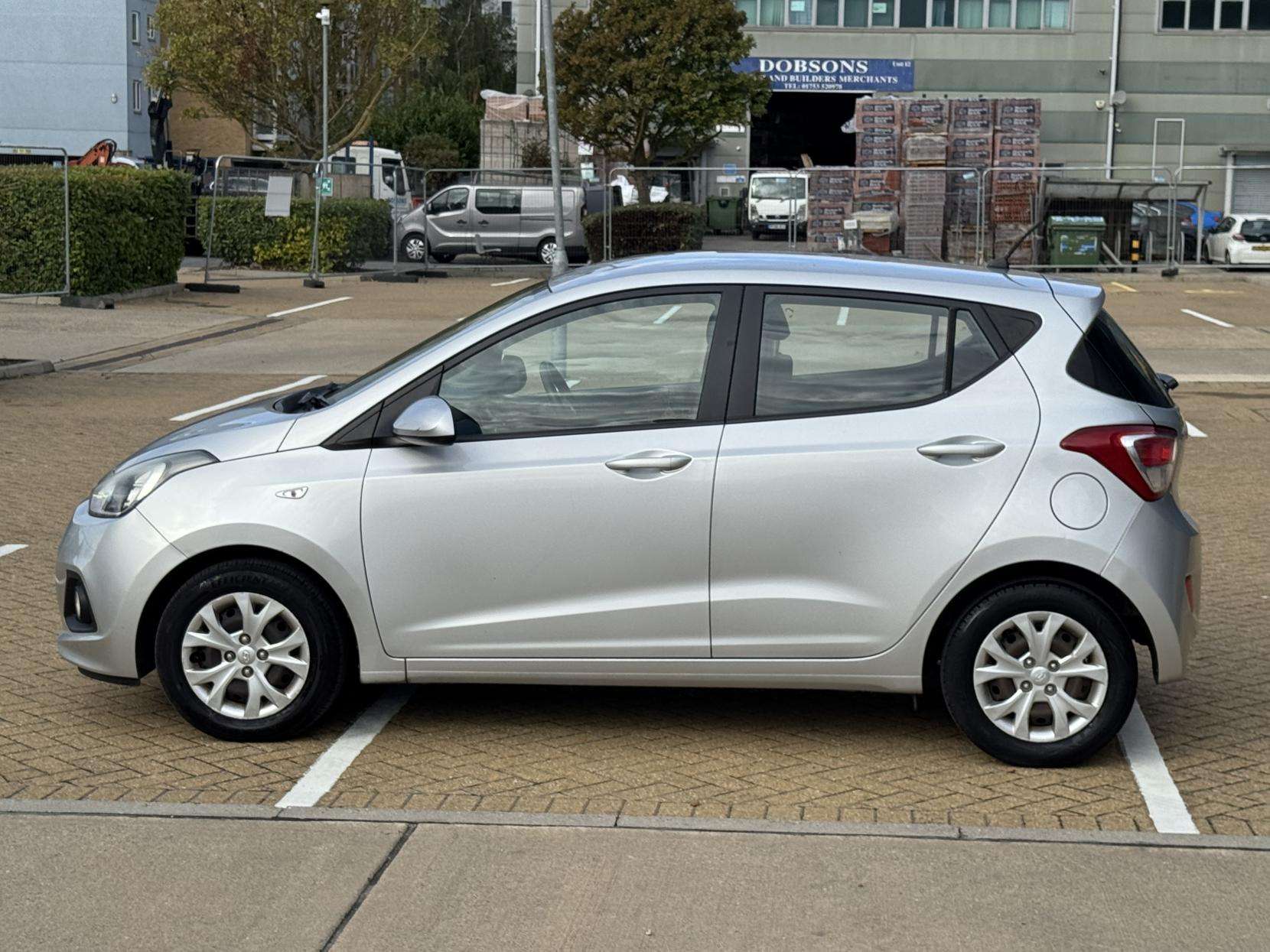 2014 HYUNDAI I10 2014 HYUNDAI I10