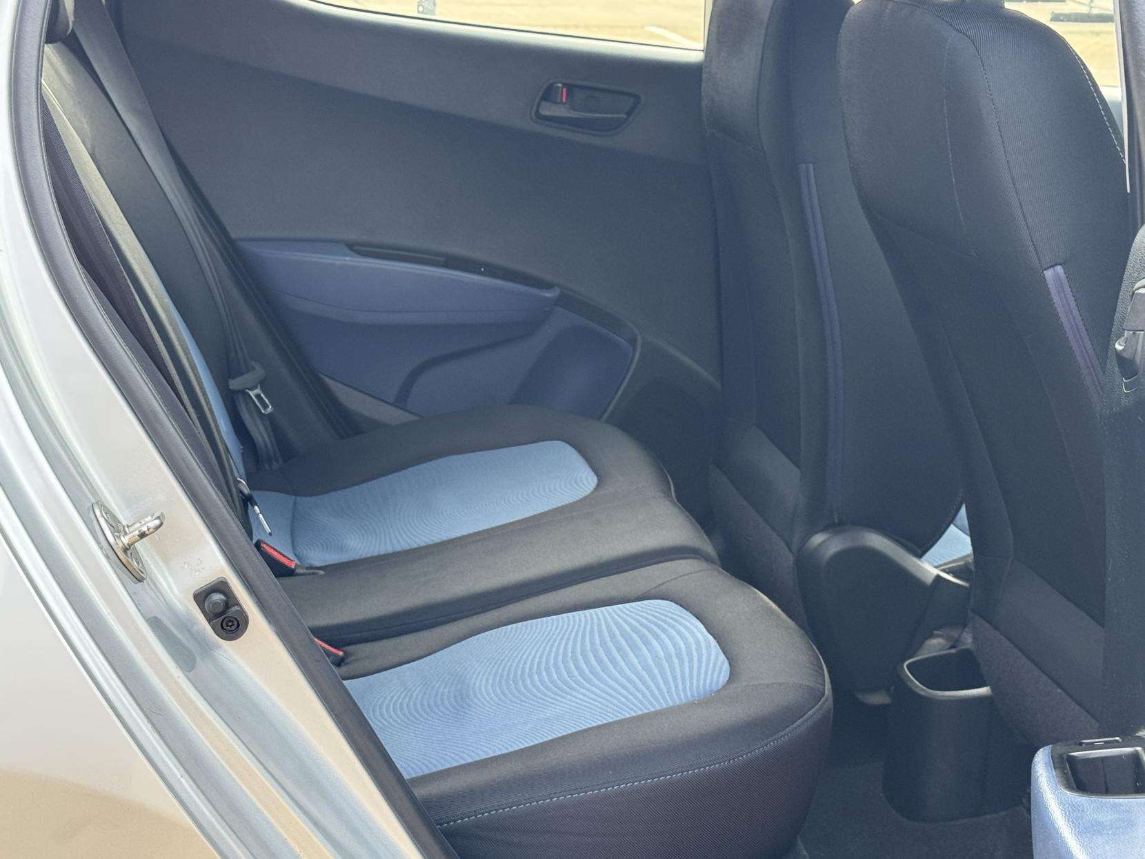 2014 HYUNDAI I10 2014 HYUNDAI I10
