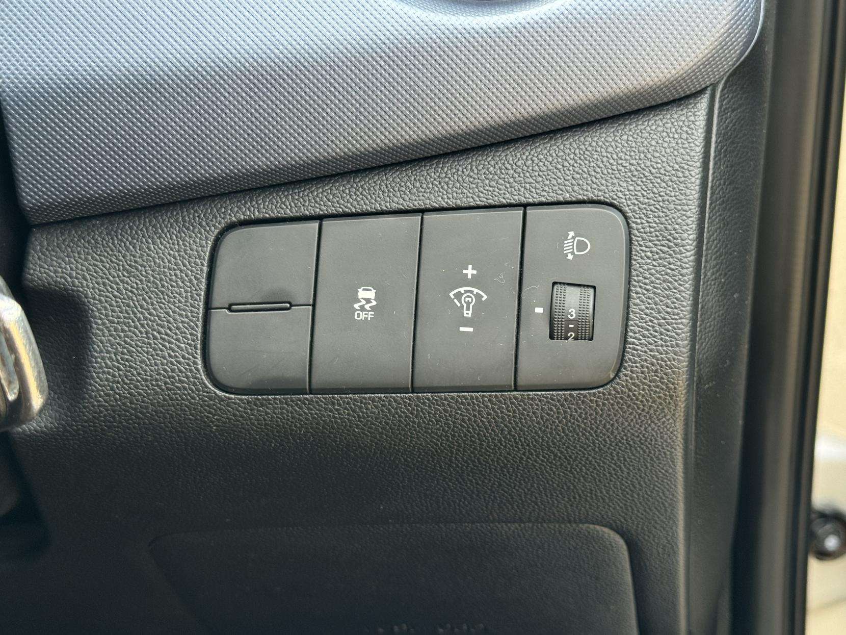 2014 HYUNDAI I10 2014 HYUNDAI I10