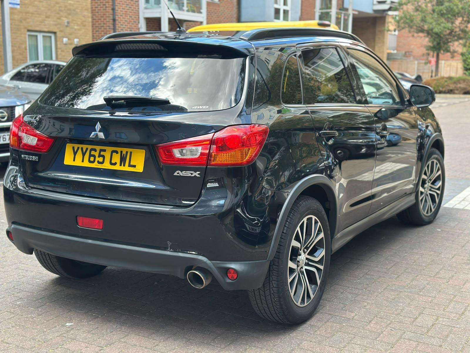 2015 MITSUBISHI ASX 2015 MITSUBISHI ASX