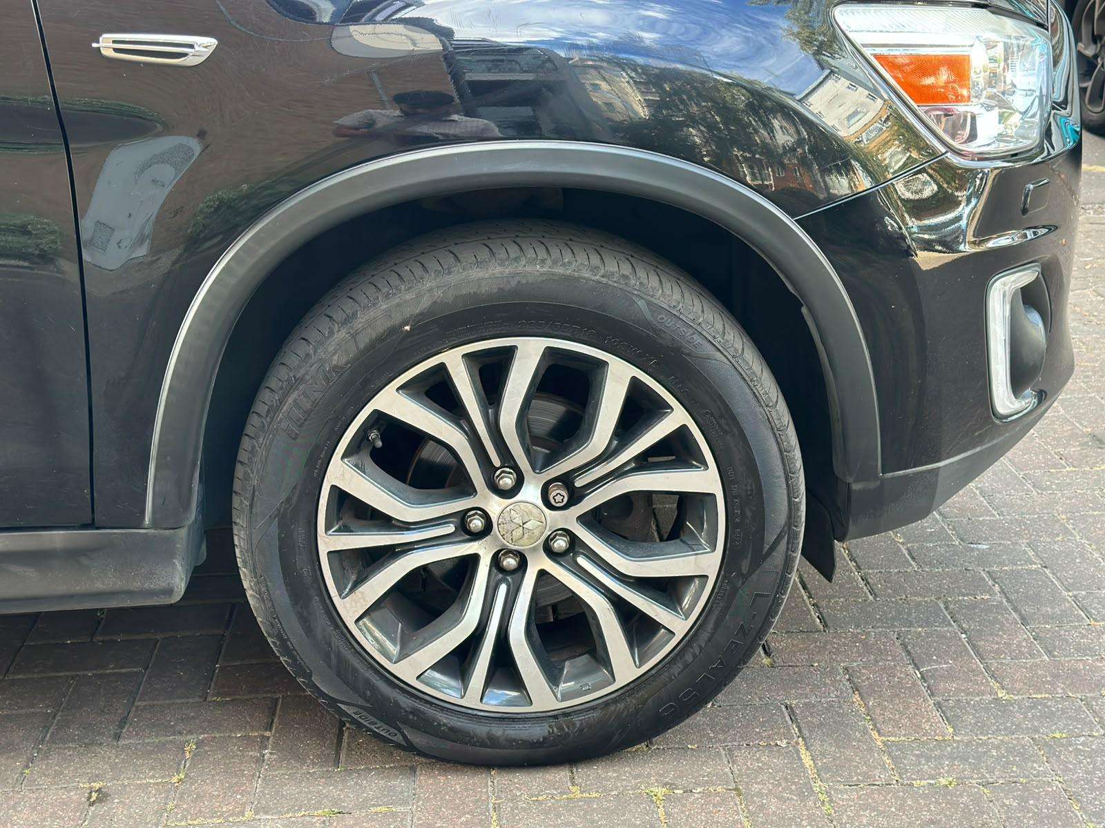 2015 MITSUBISHI ASX 2015 MITSUBISHI ASX