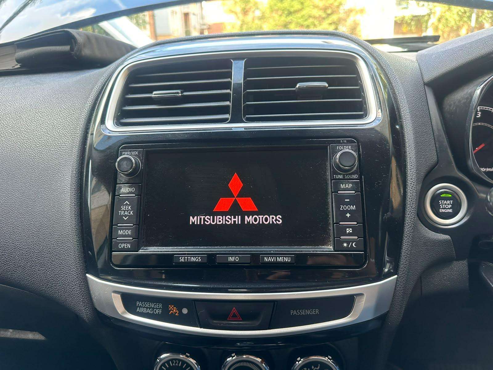 2015 MITSUBISHI ASX 2015 MITSUBISHI ASX