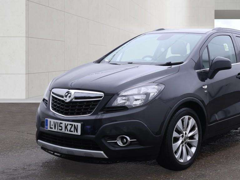 A 2015 VAUXHALL MOKKA 1.4T SE SUV 5dr Petrol Auto 2WD Euro 5 (140 ps) A 2015 VAUXHALL MOKKA 1.4T SE SUV 5dr Petrol Auto 2WD Euro 5 (140 ps)