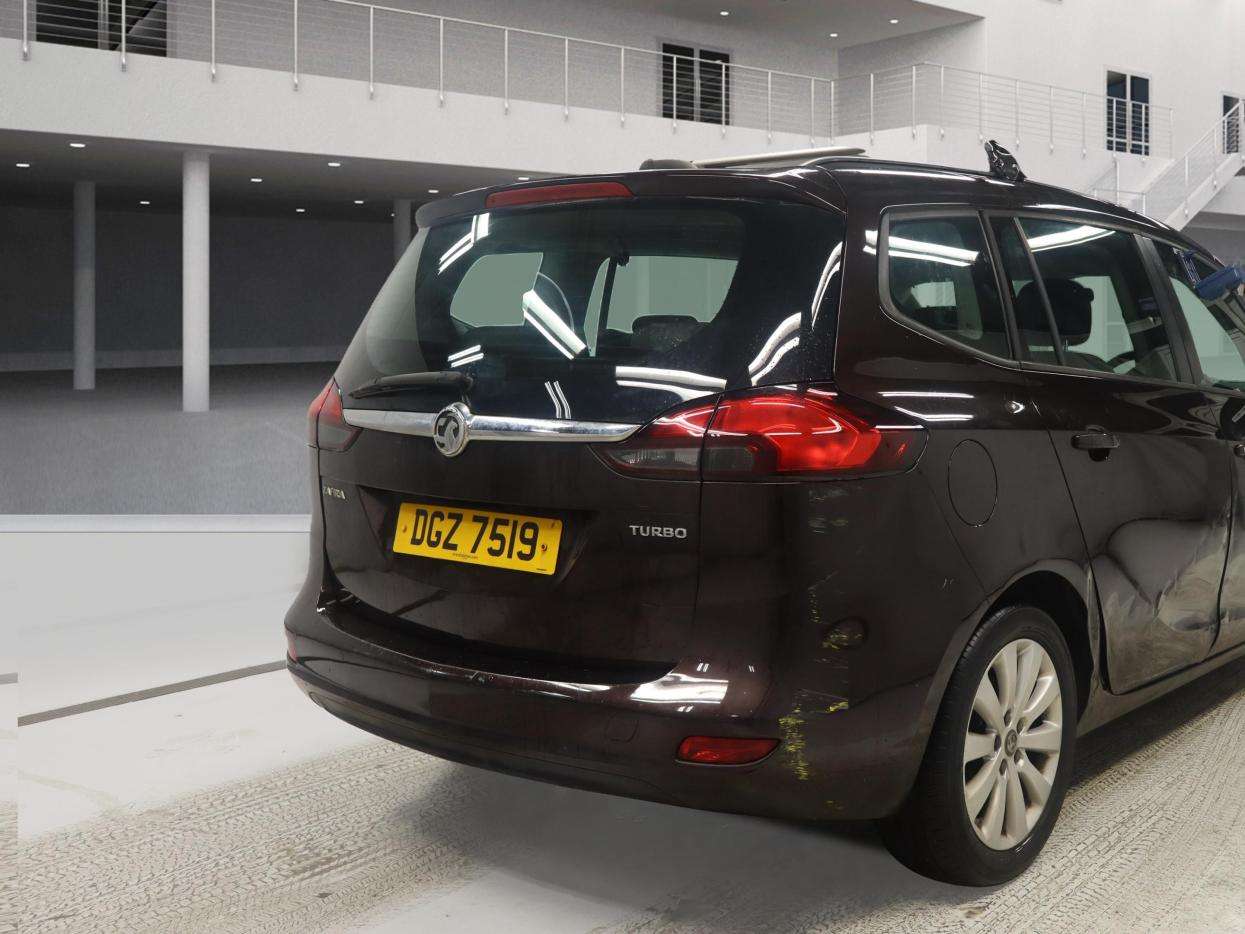 A 2016 VAUXHALL ZAFIRA TOURER 1.4i Turbo Design MPV 5dr Petrol Manual Euro 6 (140 ps) A 2016 VAUXHALL ZAFIRA TOURER 1.4i Turbo Design MPV 5dr Petrol Manual Euro 6 (140 ps)