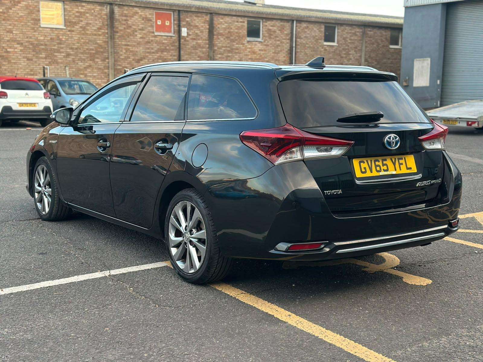 2015 TOYOTA AURIS 2015 TOYOTA AURIS