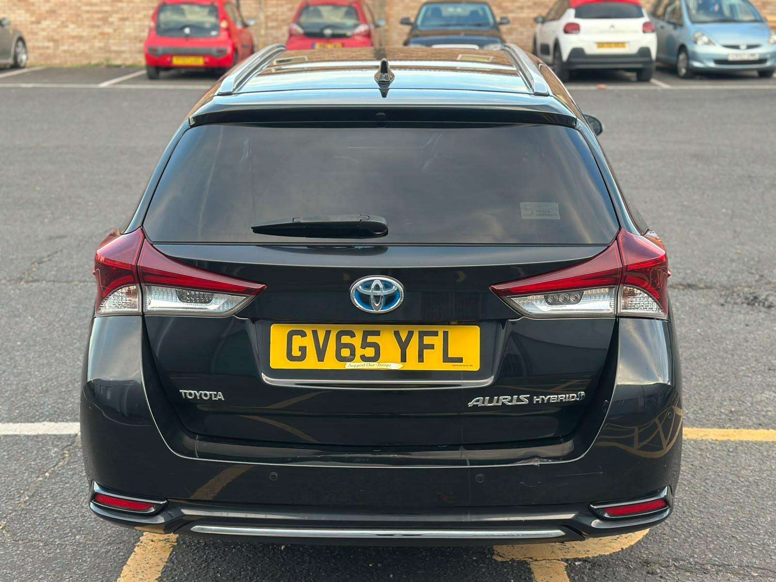 2015 TOYOTA AURIS 2015 TOYOTA AURIS