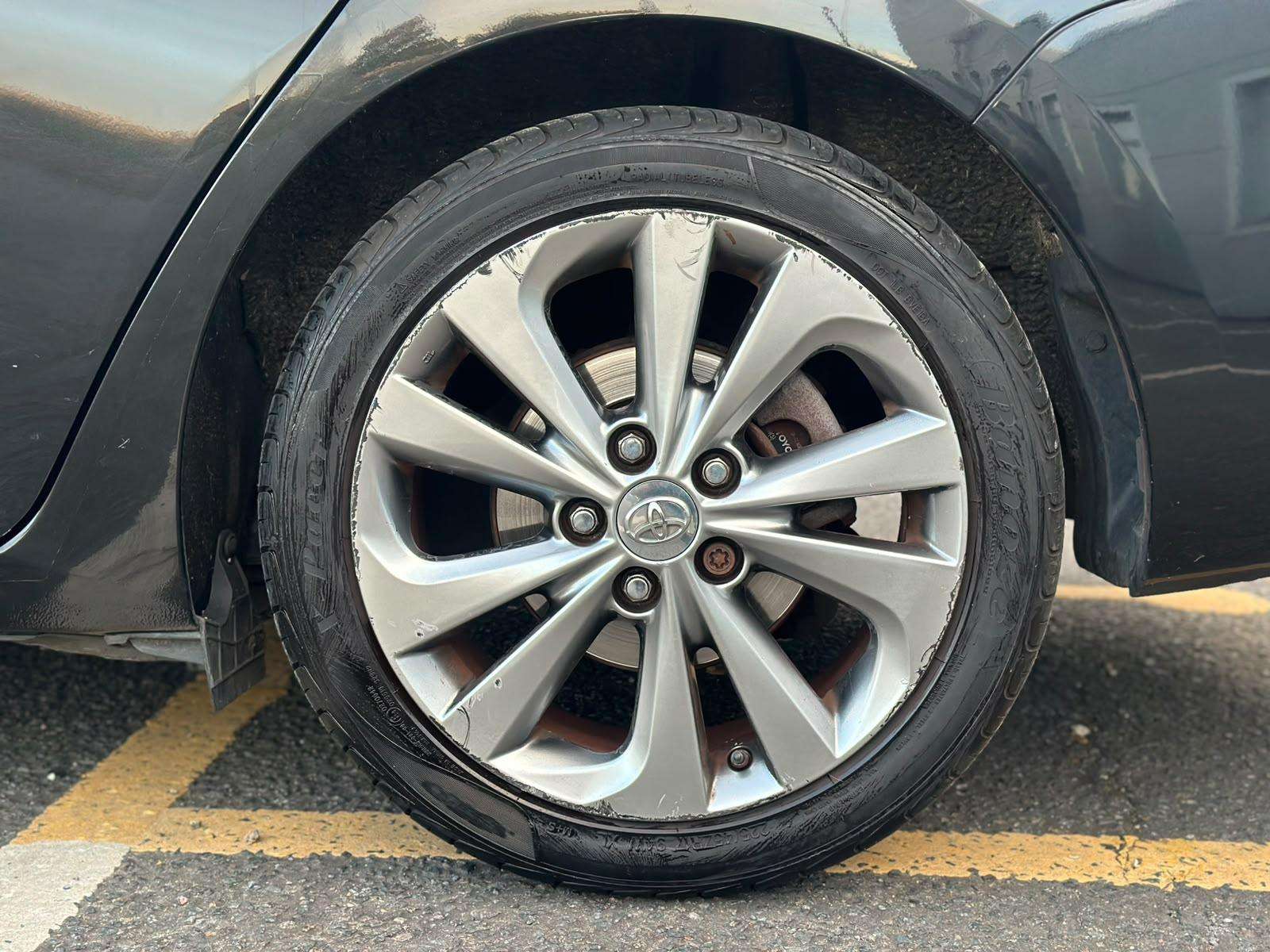 2015 TOYOTA AURIS 2015 TOYOTA AURIS