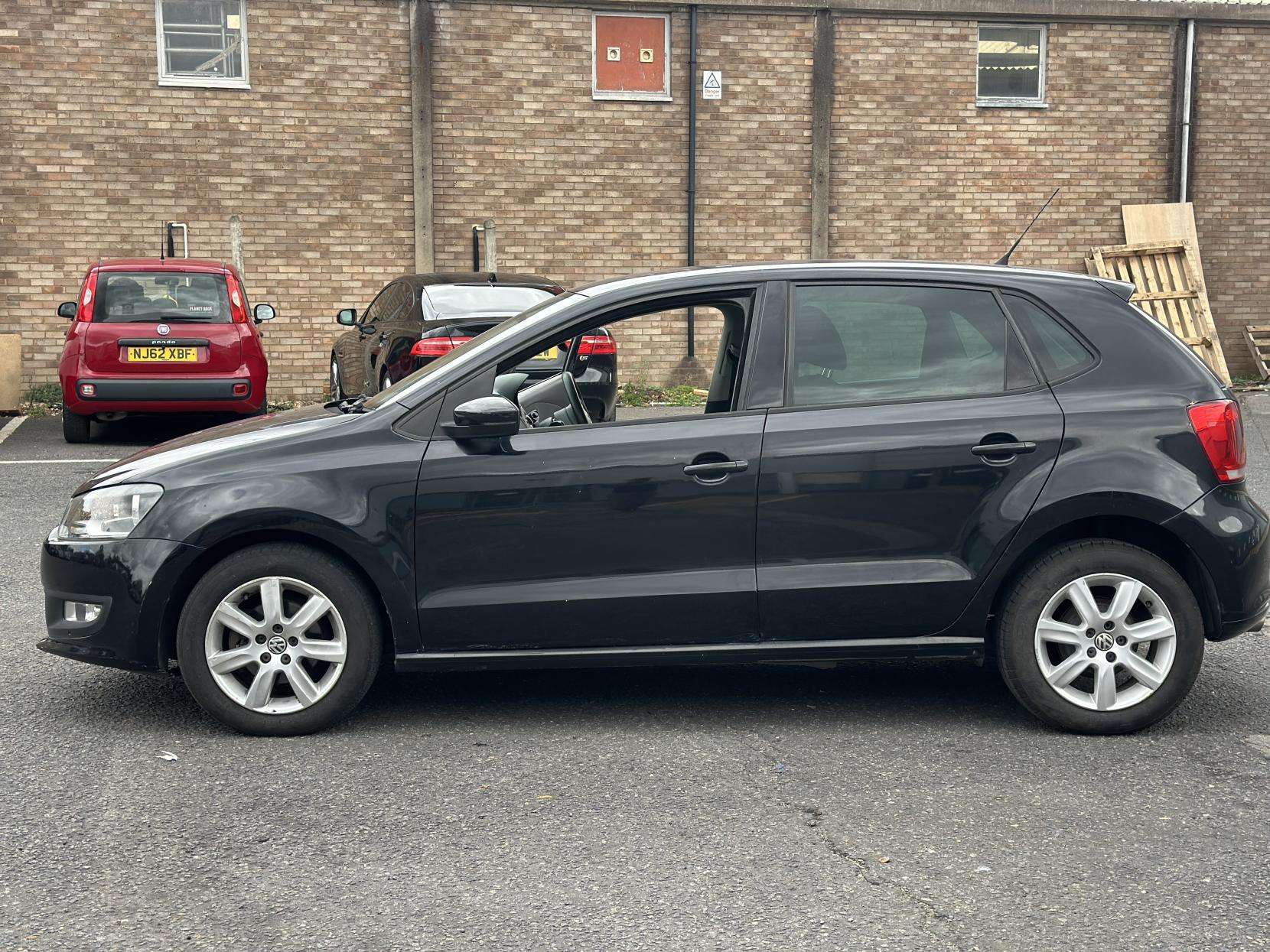 2011 VOLKSWAGEN POLO 2011 VOLKSWAGEN POLO