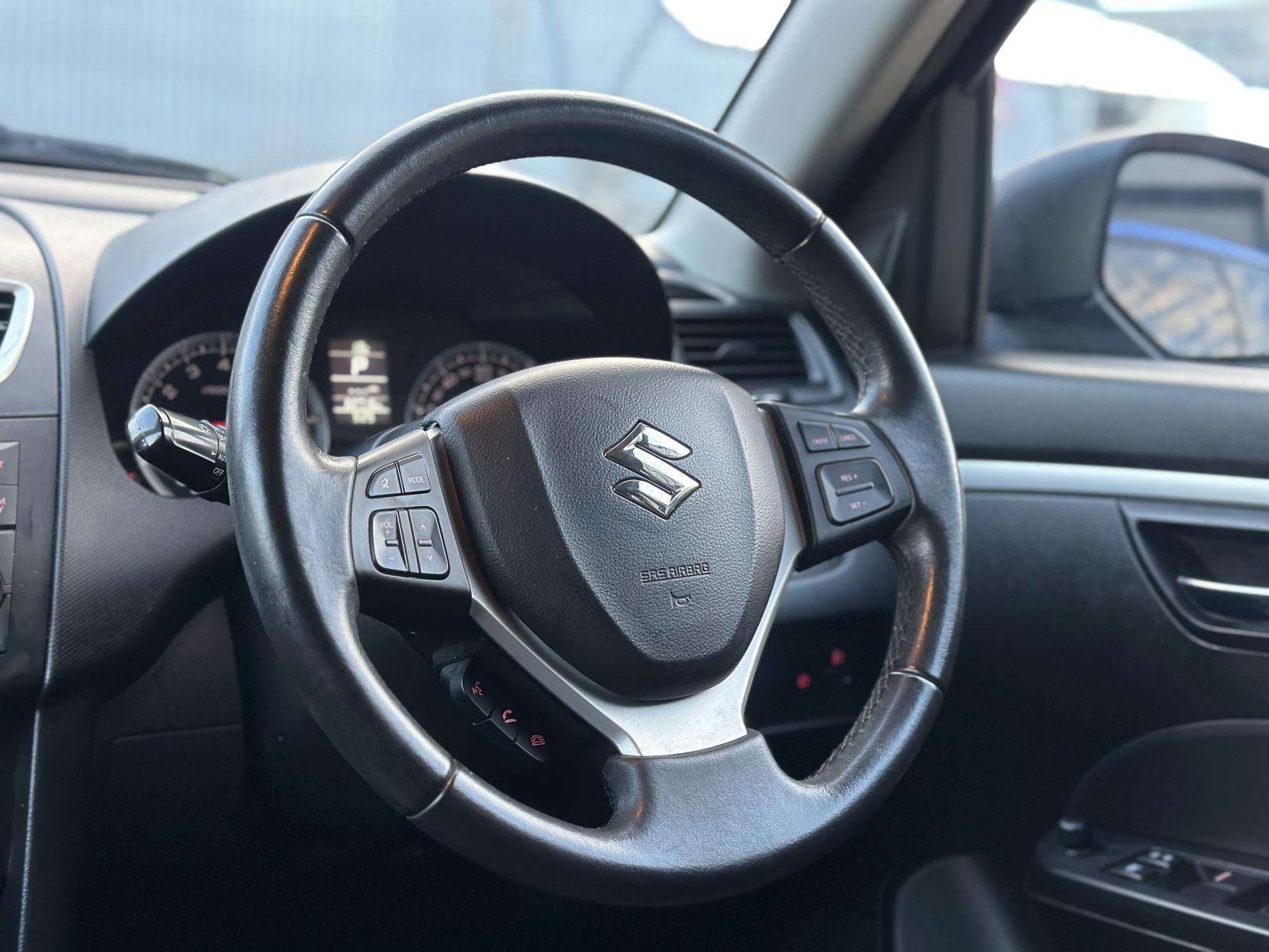 2014 SUZUKI SWIFT 2014 SUZUKI SWIFT