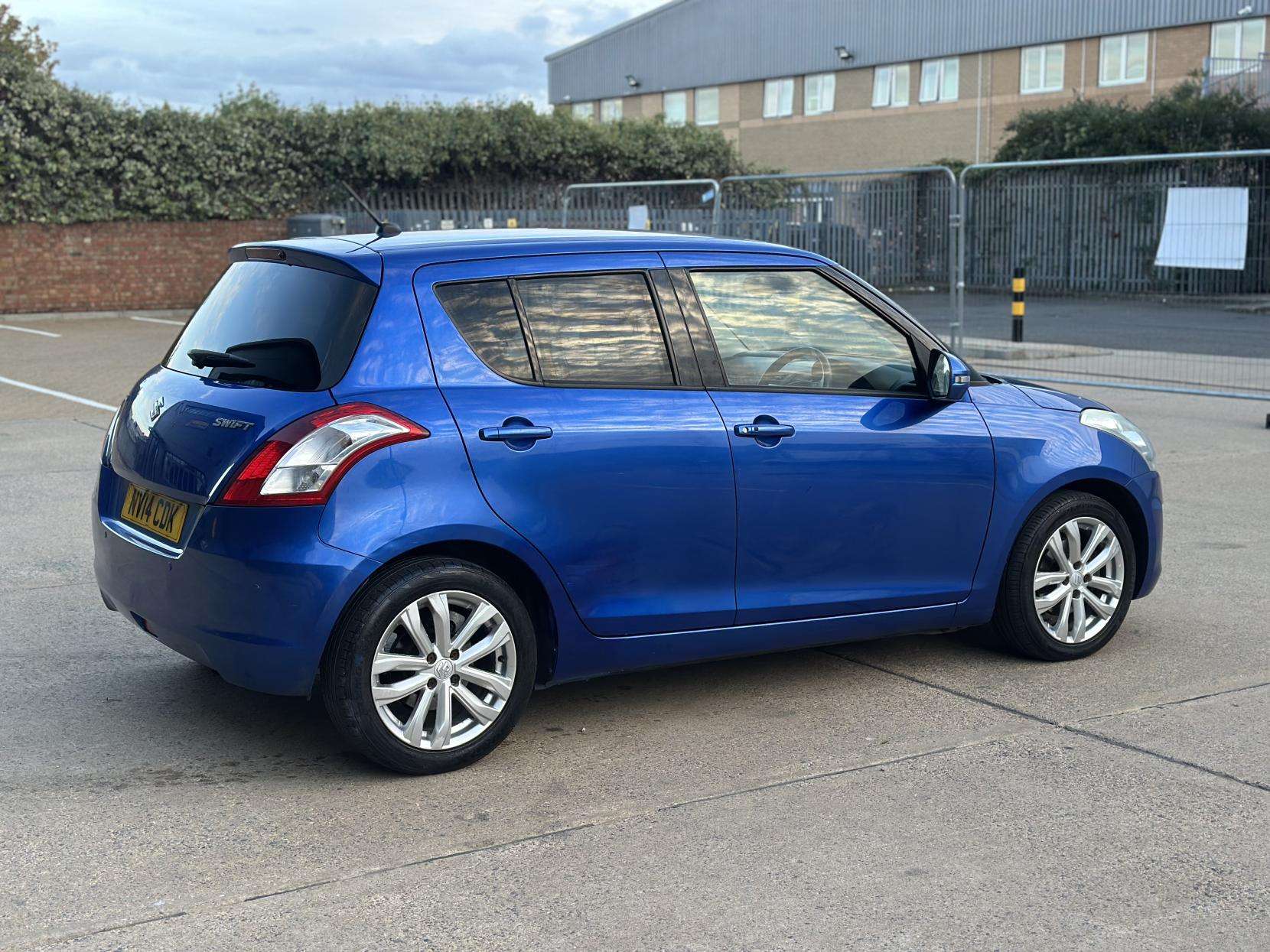 2014 SUZUKI SWIFT 2014 SUZUKI SWIFT