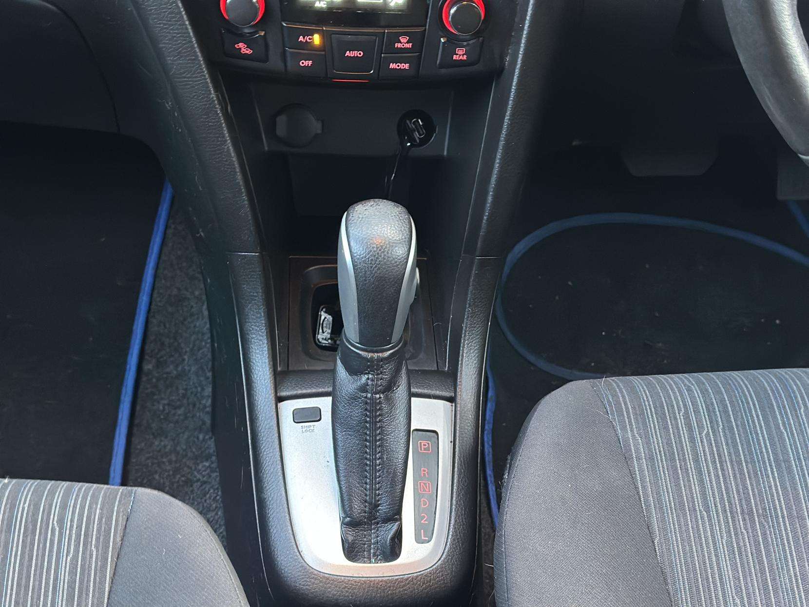 2014 SUZUKI SWIFT 2014 SUZUKI SWIFT
