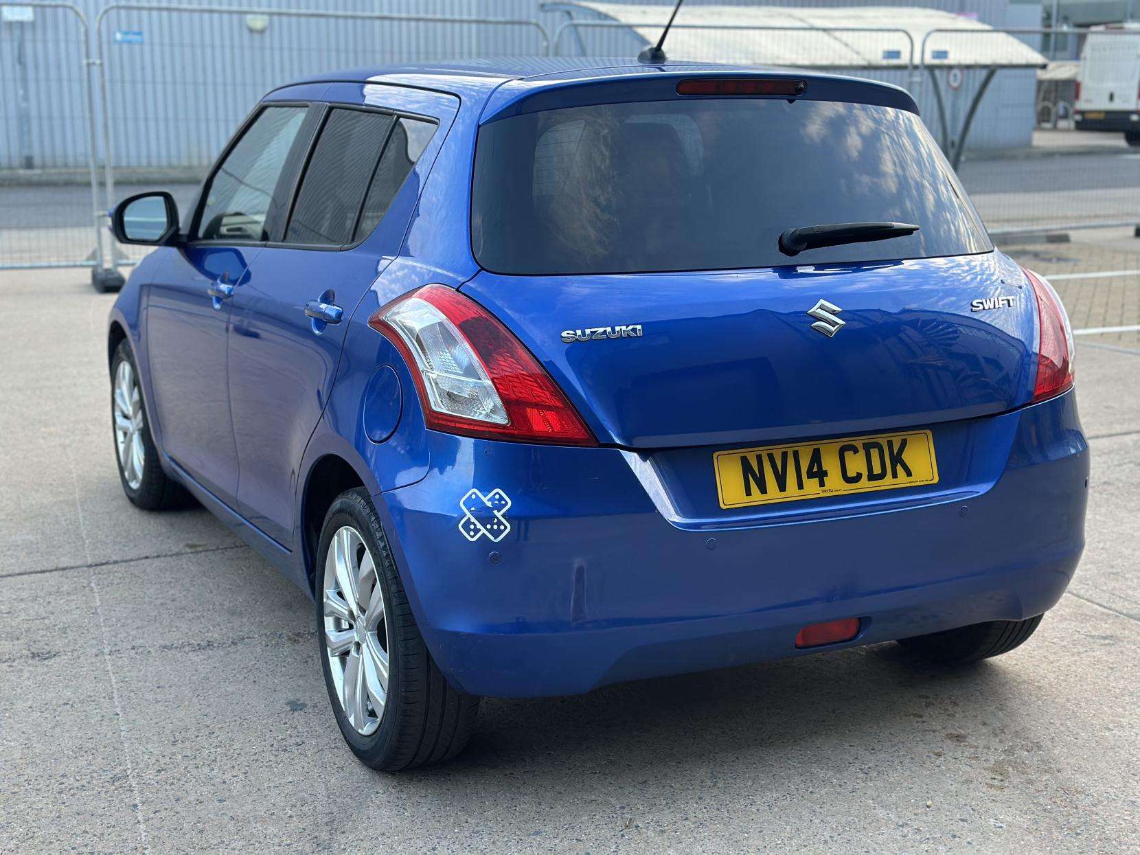 2014 SUZUKI SWIFT 2014 SUZUKI SWIFT