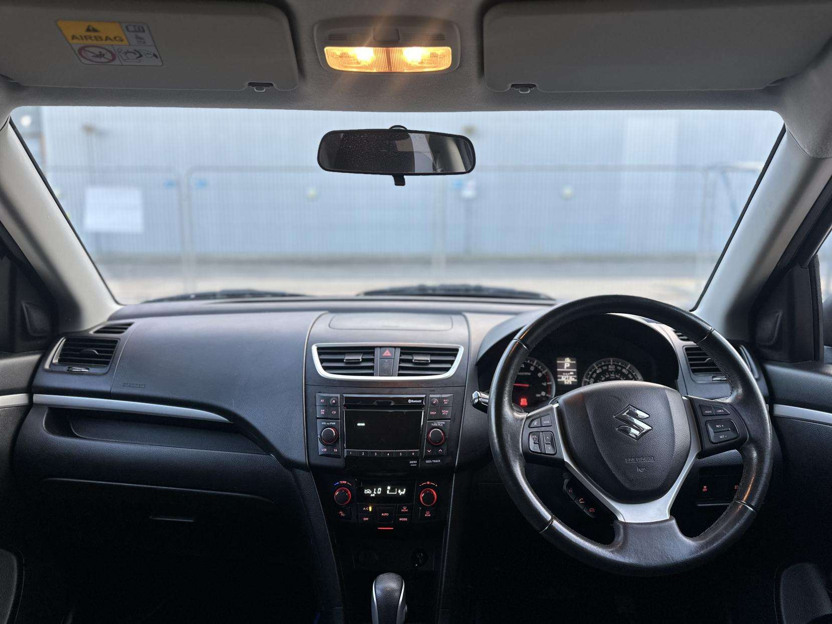 A 2014 SUZUKI SWIFT 1.2 SZ4 Hatchback 5dr Petrol Auto Euro 5 (94 ps) A 2014 SUZUKI SWIFT 1.2 SZ4 Hatchback 5dr Petrol Auto Euro 5 (94 ps)