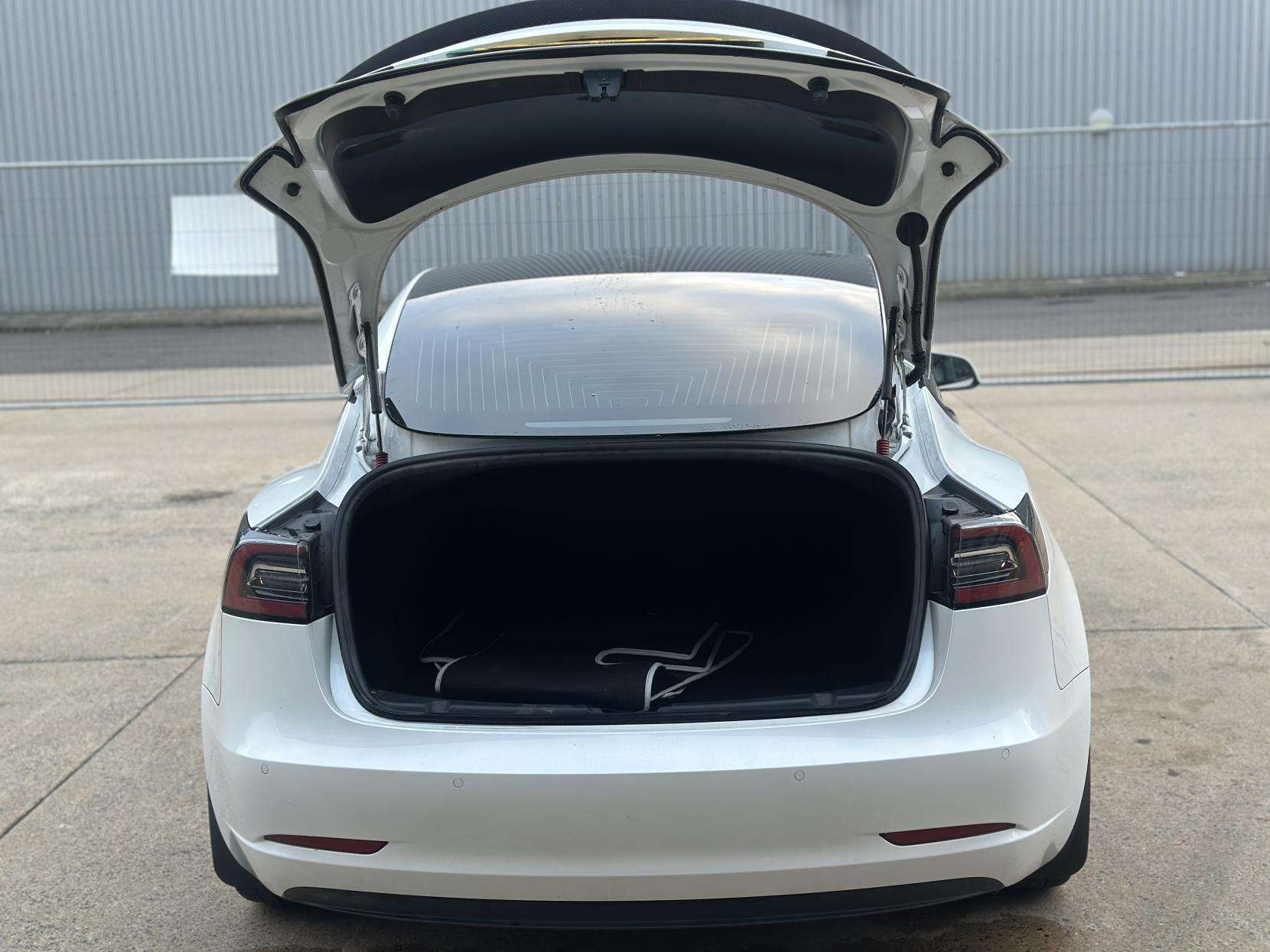 2020 TESLA MODEL 3 2020 TESLA MODEL 3