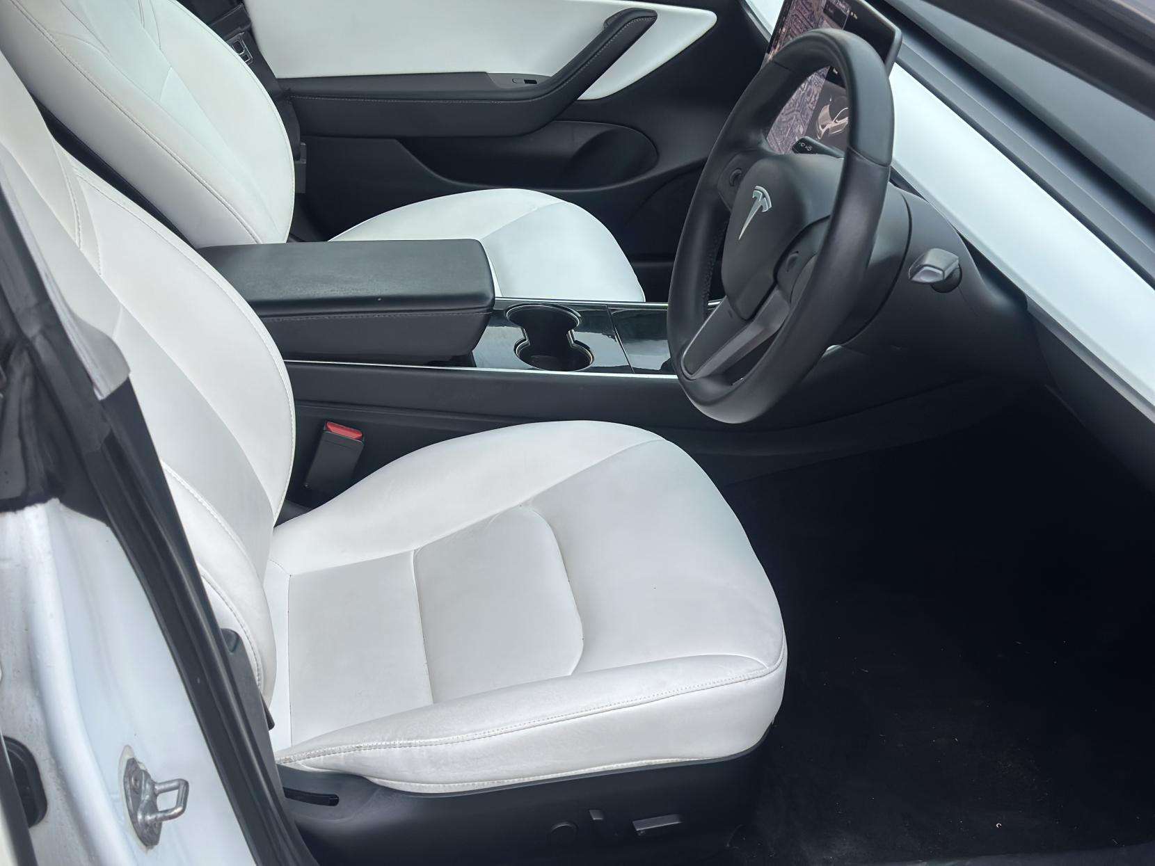 2020 TESLA MODEL 3 2020 TESLA MODEL 3