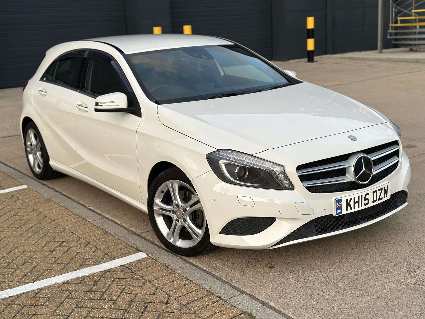 A 2015 MERCEDES-BENZ A CLASS 1.6 A180 Sport (Executive) Hatchback 5dr Petrol 7G-DCT Euro 6 (s/s) (122 ps) A 2015 MERCEDES-BENZ A CLASS 1.6 A180 Sport (Executive) Hatchback 5dr Petrol 7G-DCT Euro 6 (s/s) (122 ps)