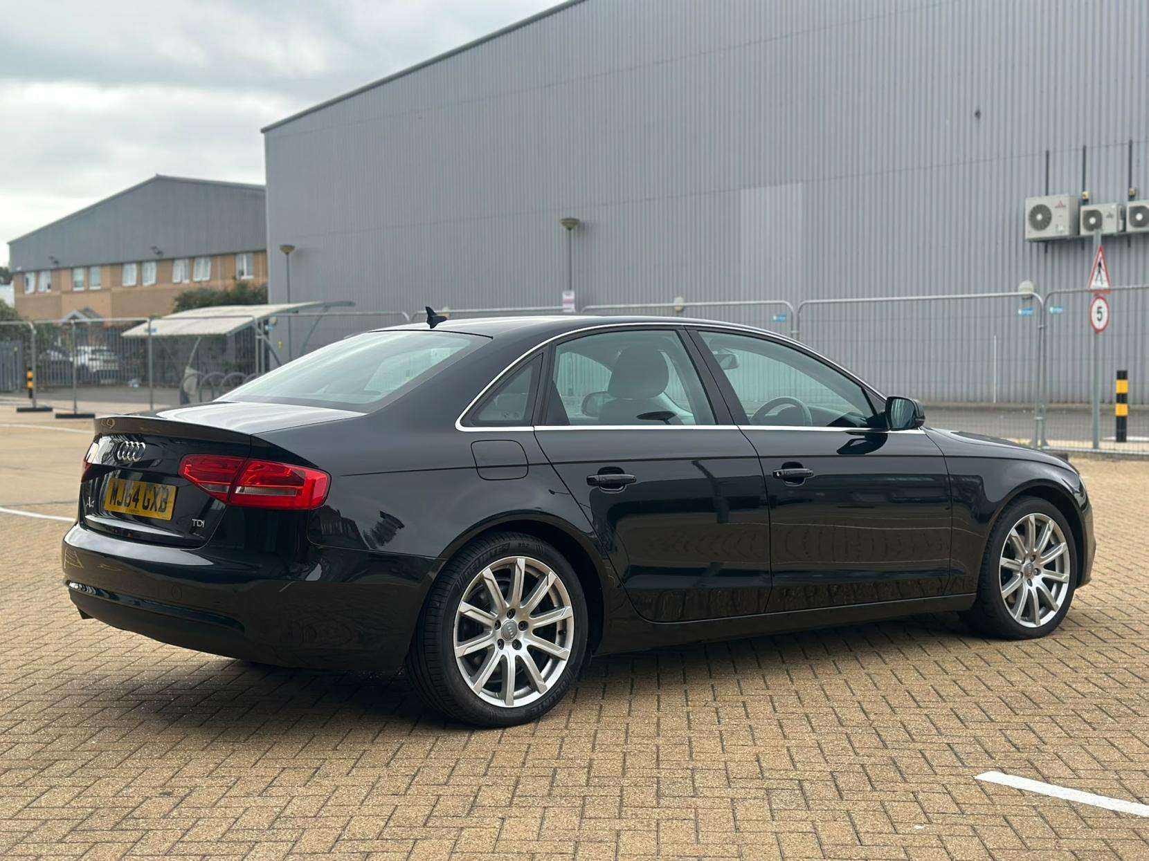 2014 AUDI A4 2014 AUDI A4