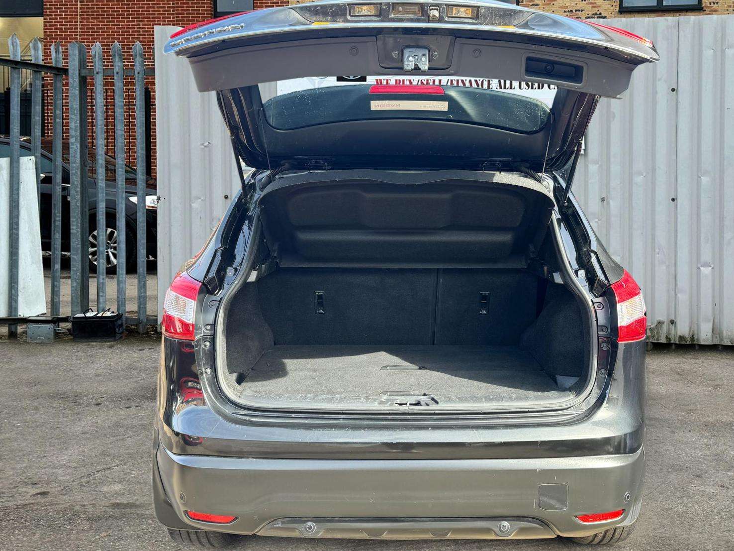2015 NISSAN QASHQAI 2015 NISSAN QASHQAI