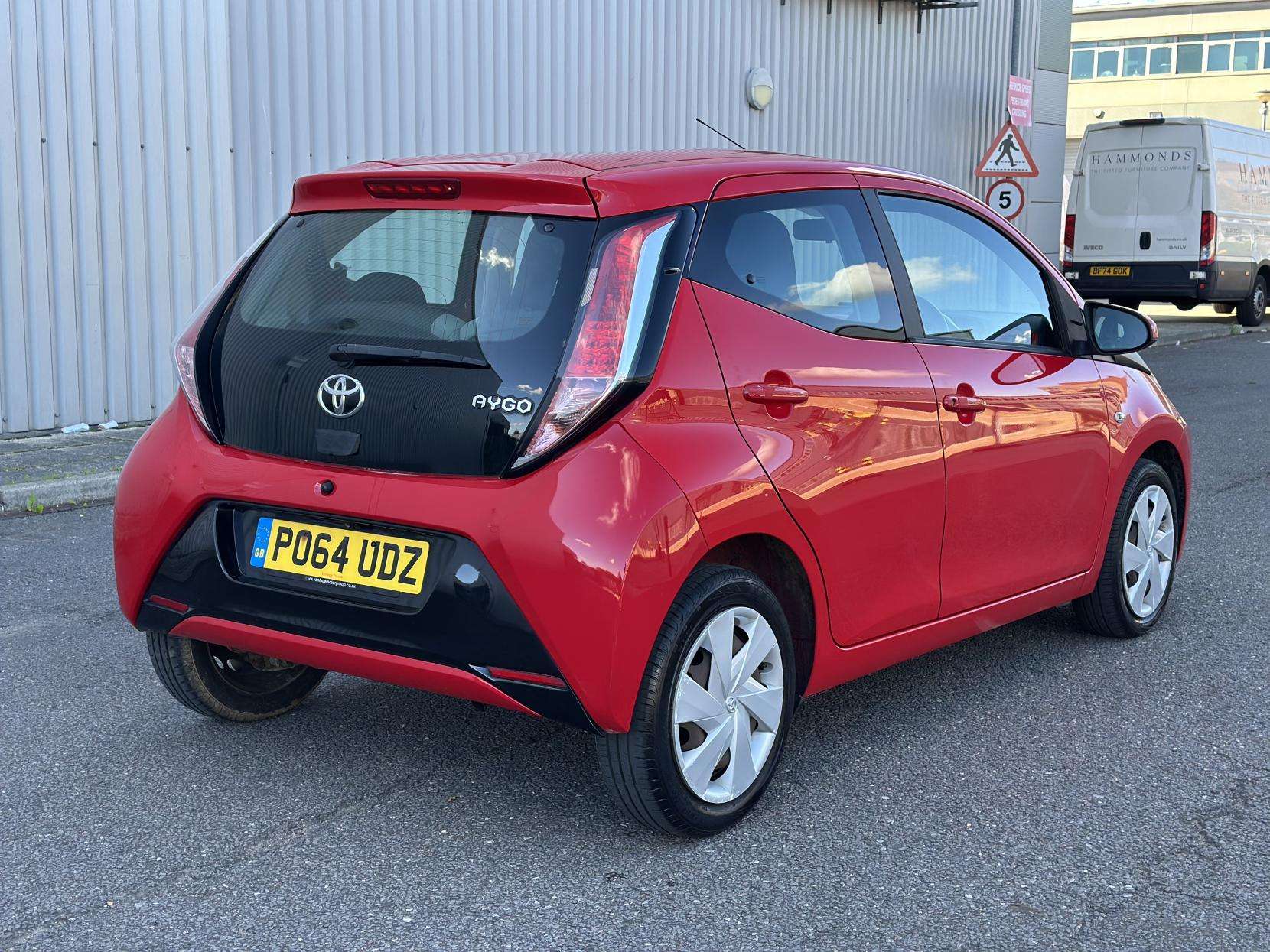 2014 TOYOTA AYGO 2014 TOYOTA AYGO