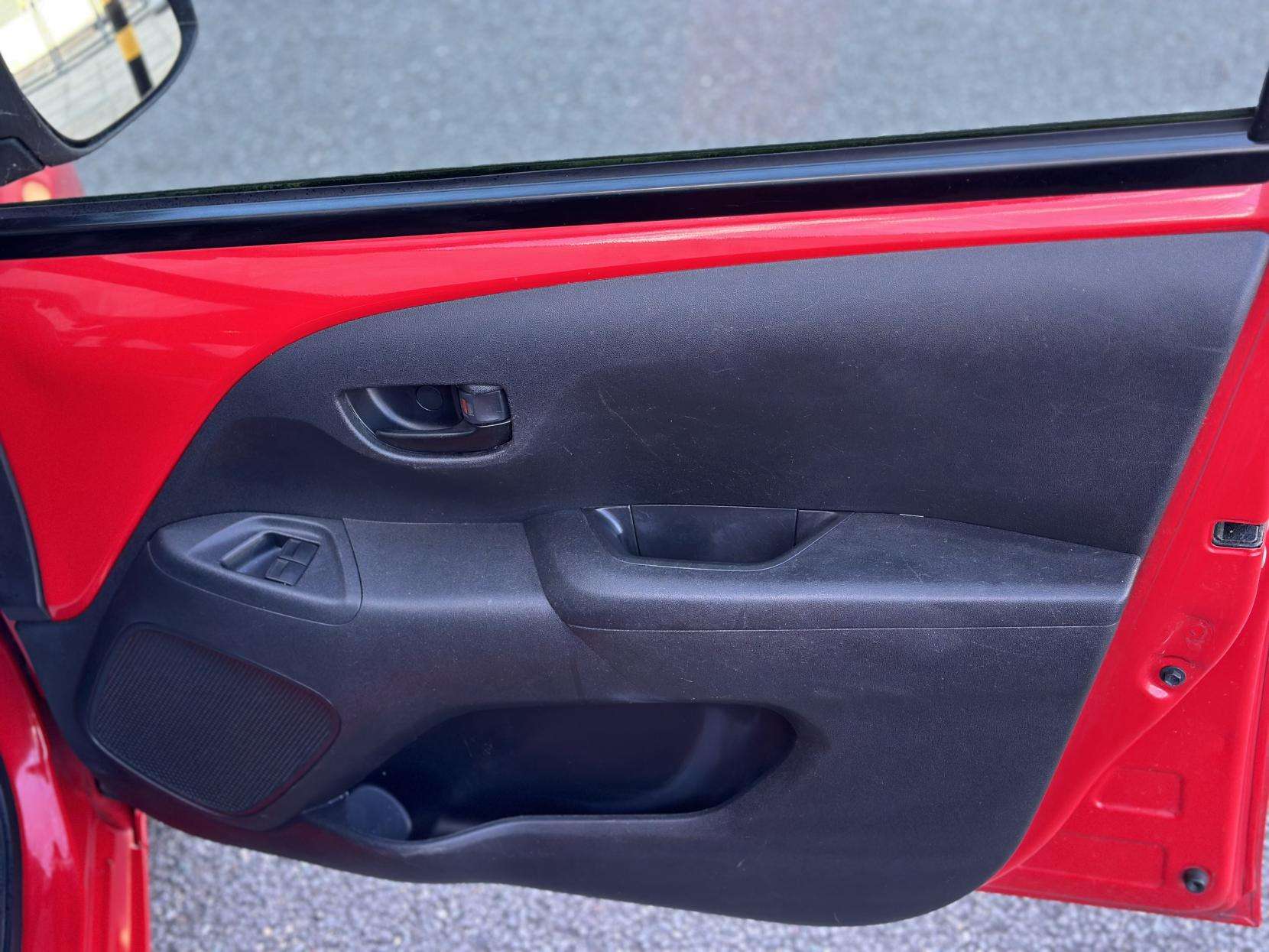 2014 TOYOTA AYGO 2014 TOYOTA AYGO