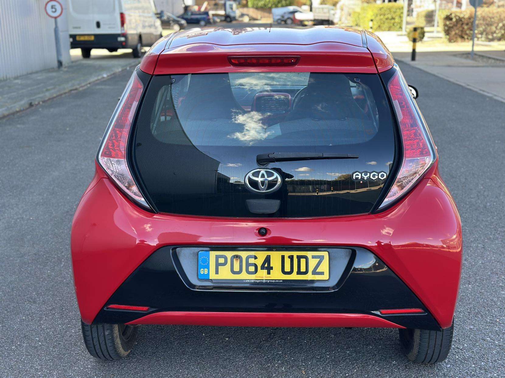 2014 TOYOTA AYGO 2014 TOYOTA AYGO