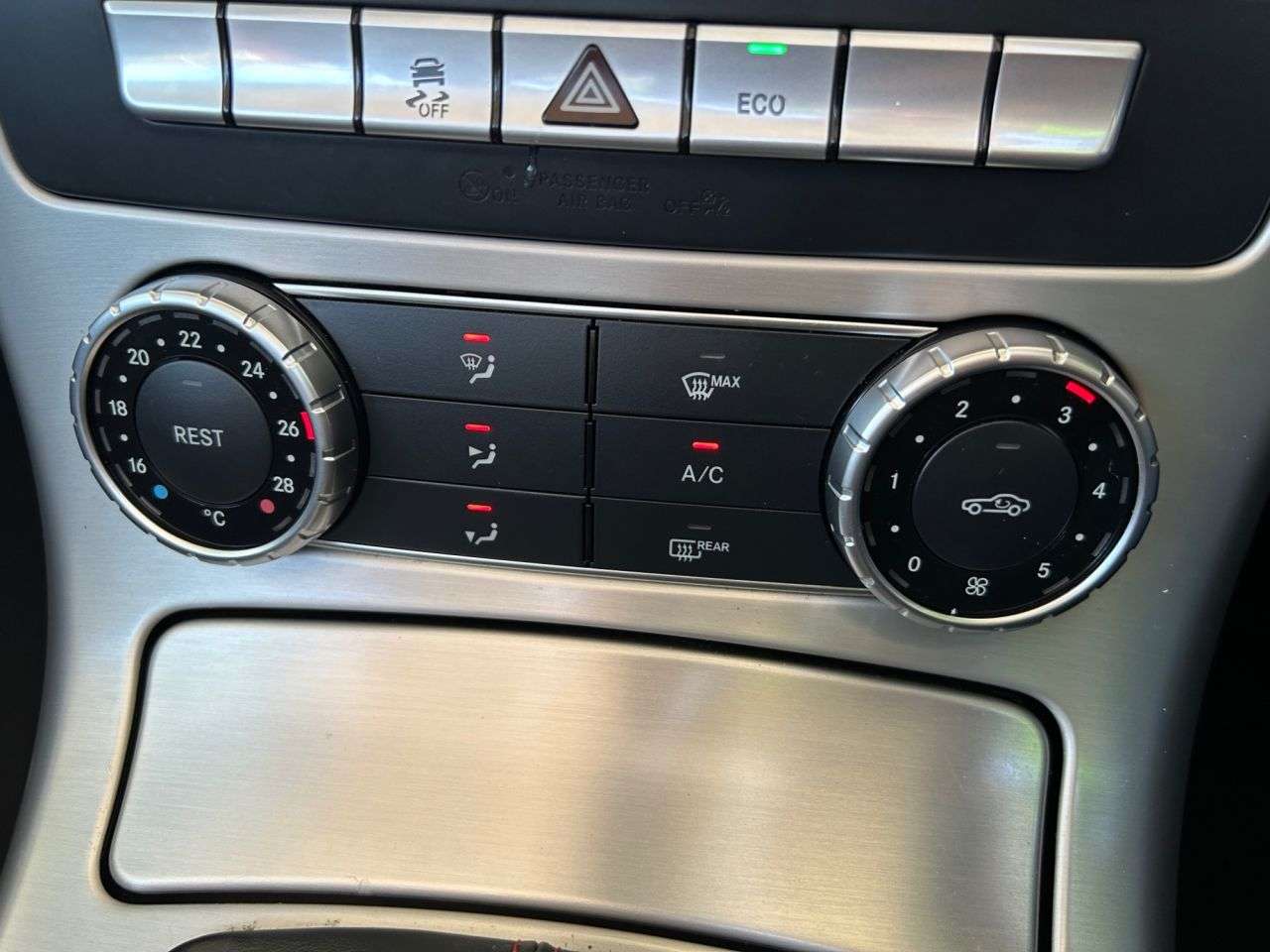 2012 MERCEDES-BENZ SLK 2012 MERCEDES-BENZ SLK