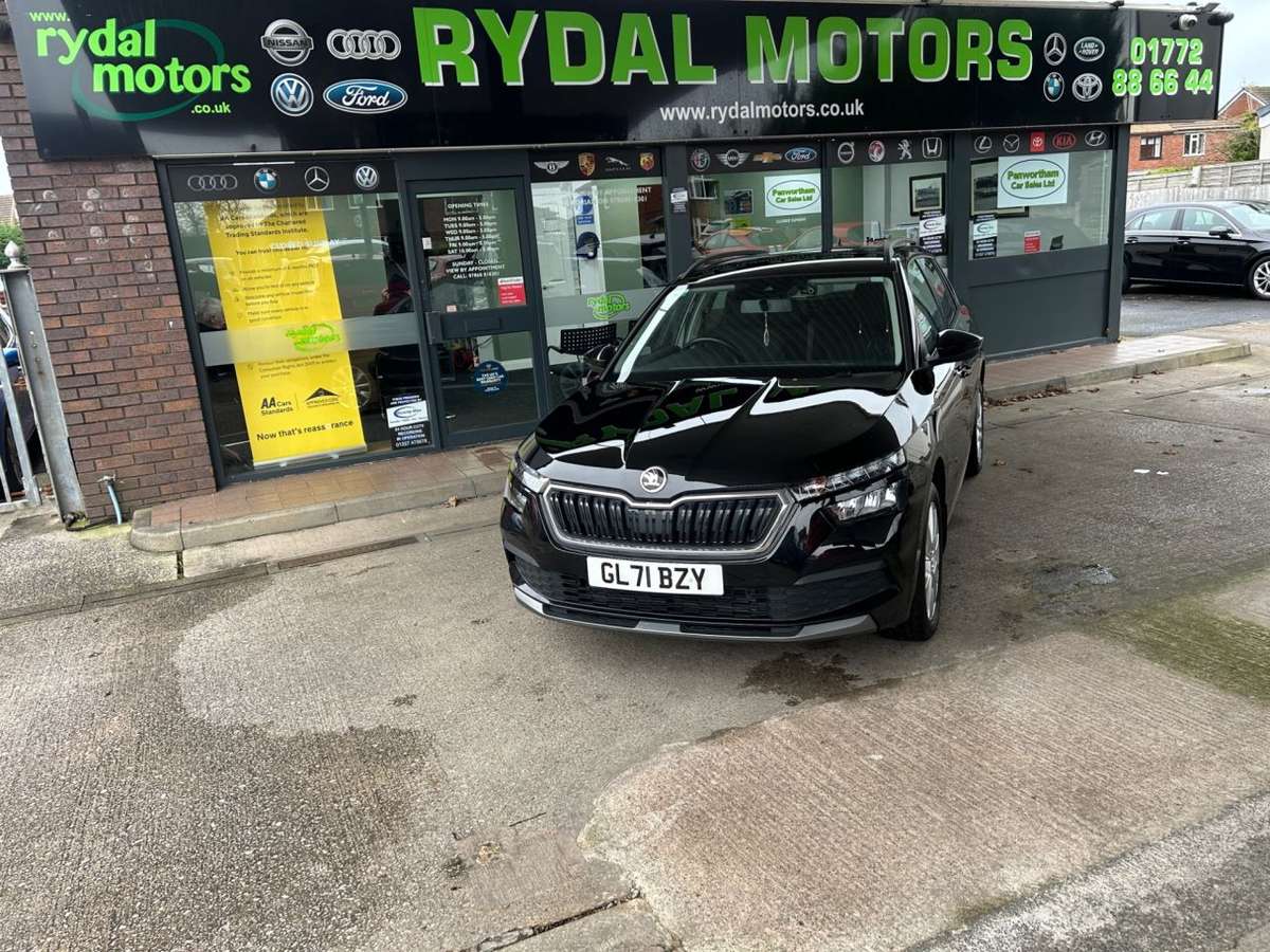 Check out this Skoda Kamiq 2021 Petrol Manual