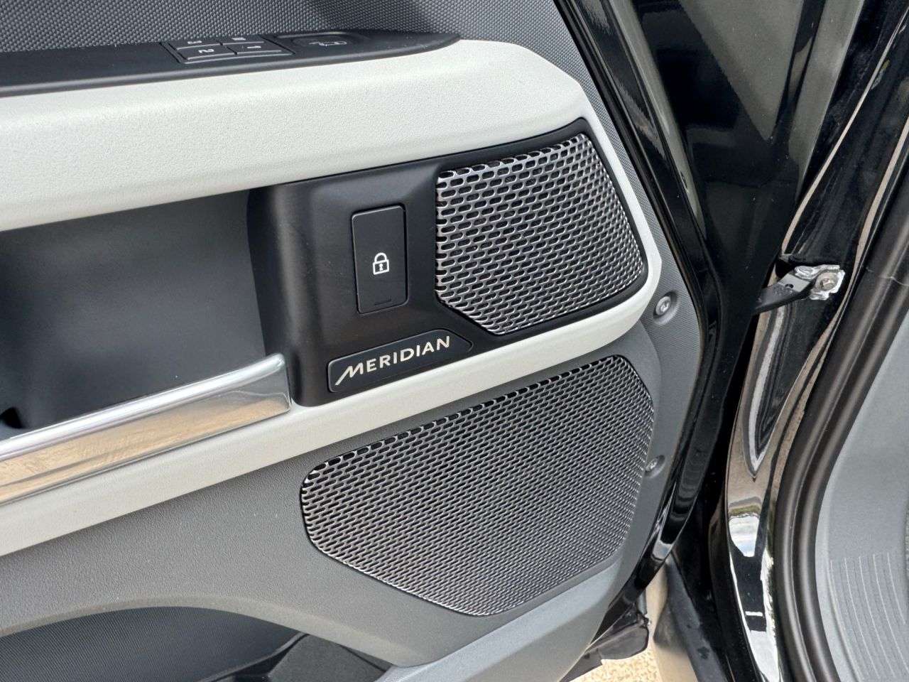 2020 LAND ROVER DEFENDER 2020 LAND ROVER DEFENDER