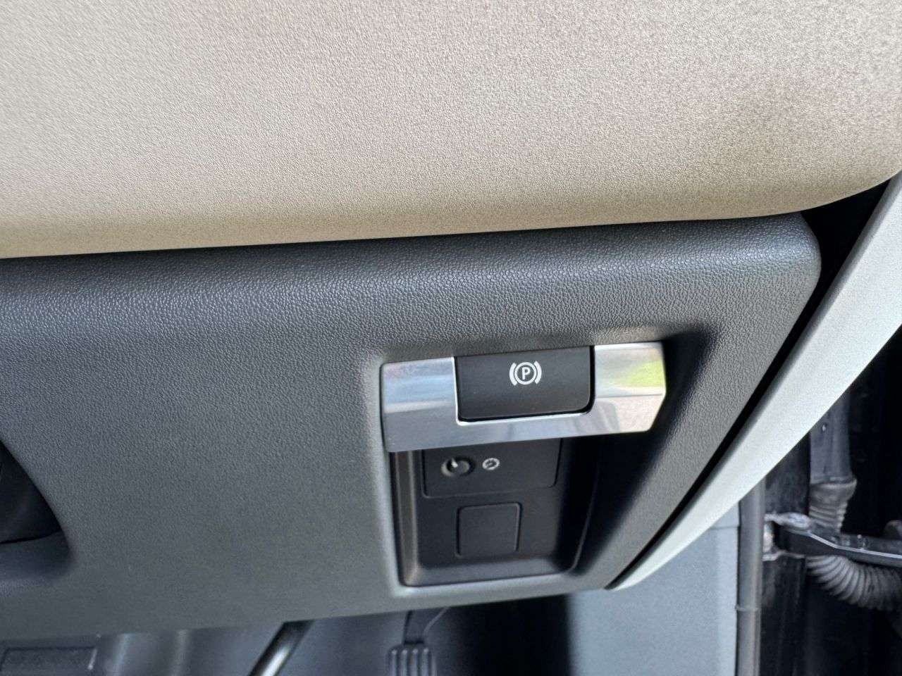 2020 LAND ROVER DEFENDER 2020 LAND ROVER DEFENDER