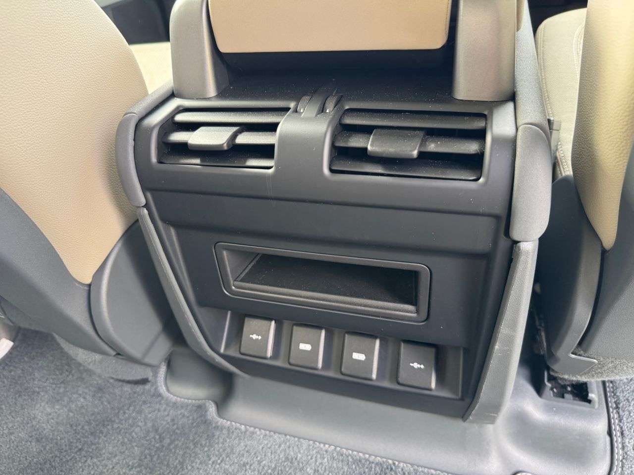 2020 LAND ROVER DEFENDER 2020 LAND ROVER DEFENDER