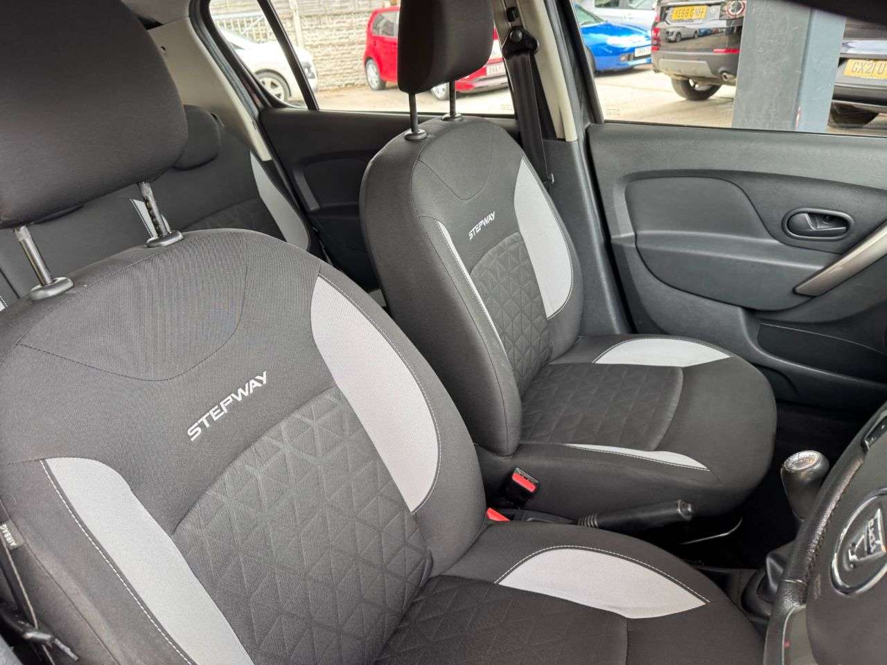 2013 DACIA SANDERO STEPWAY 2013 DACIA SANDERO STEPWAY