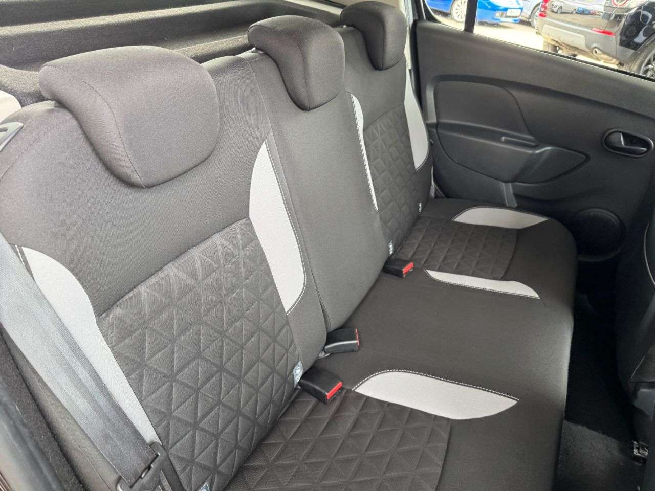 2013 DACIA SANDERO STEPWAY 2013 DACIA SANDERO STEPWAY