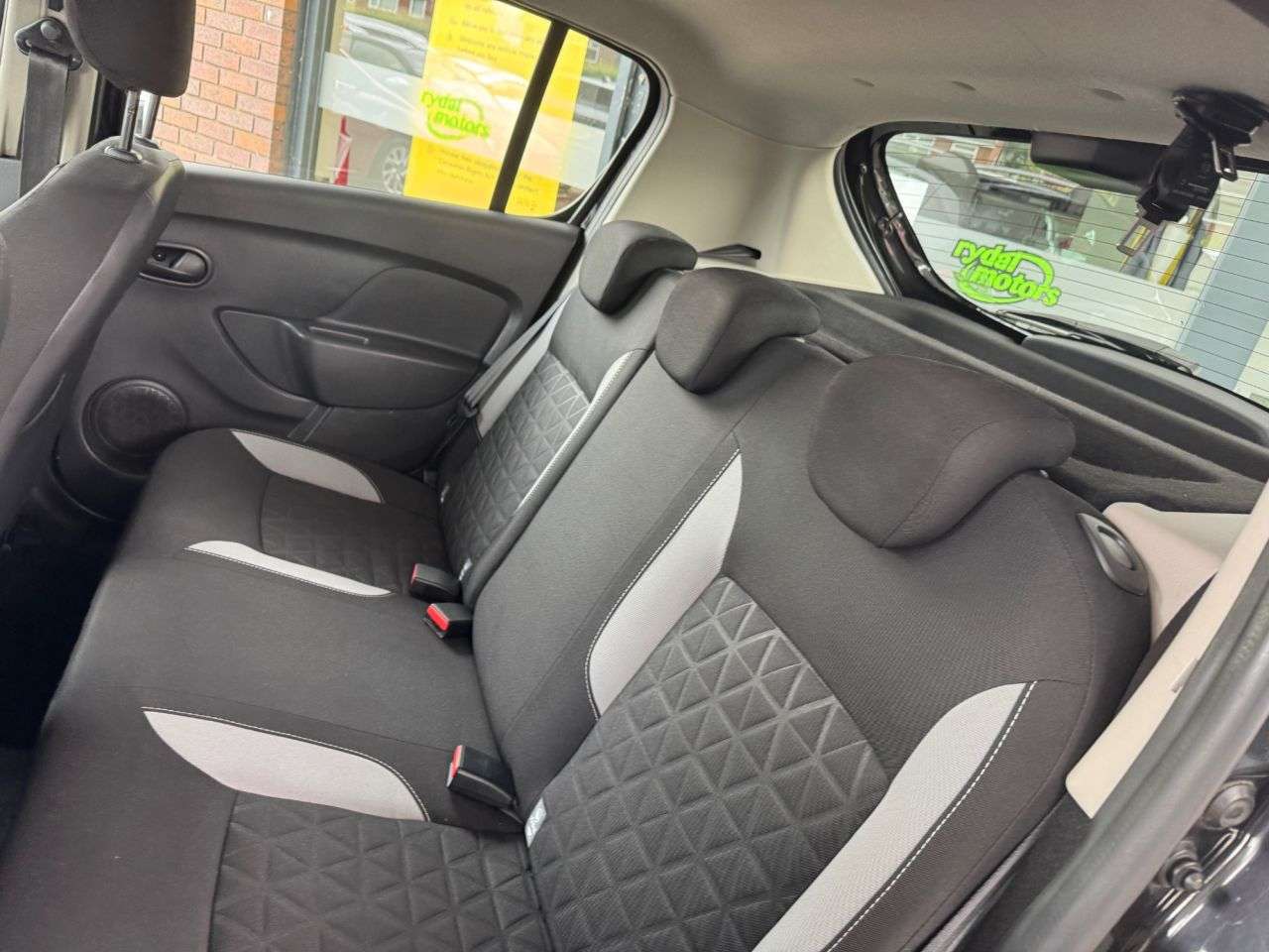 2013 DACIA SANDERO STEPWAY 2013 DACIA SANDERO STEPWAY