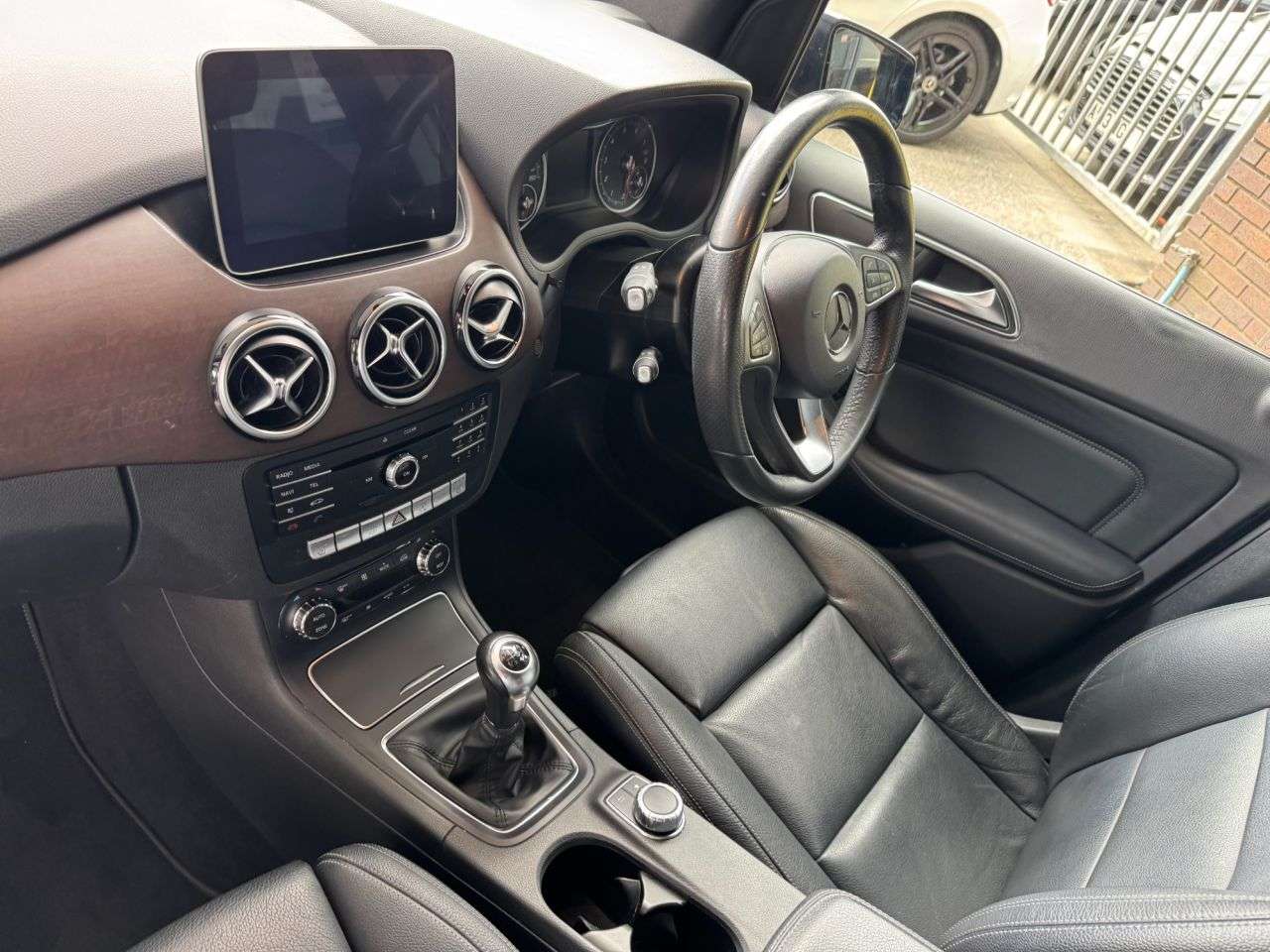 2018 MERCEDES-BENZ B-CLASS 2018 MERCEDES-BENZ B-CLASS