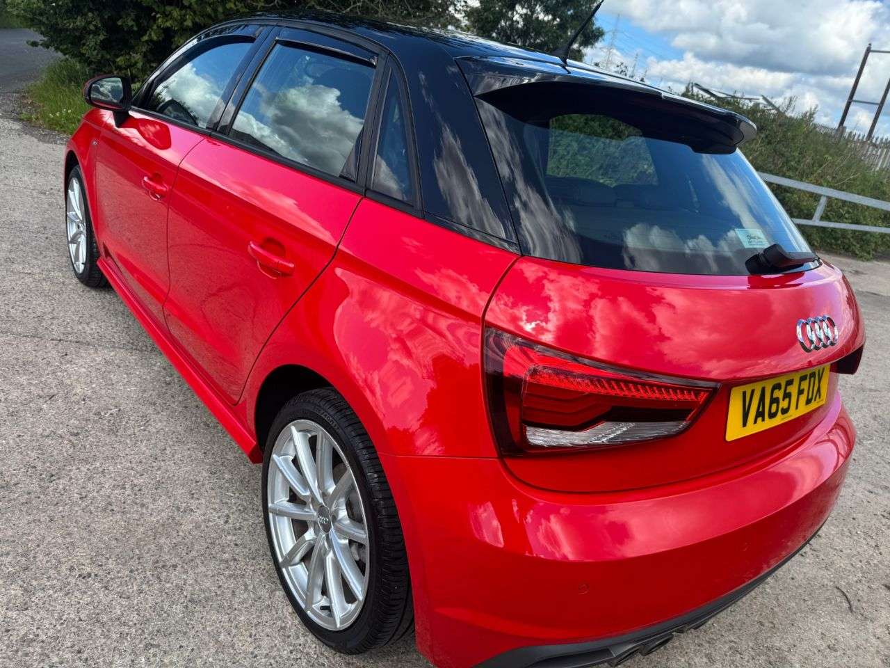 2016 AUDI A1 2016 AUDI A1
