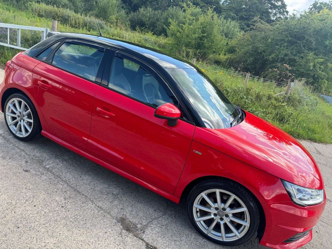 2016 AUDI A1 2016 AUDI A1