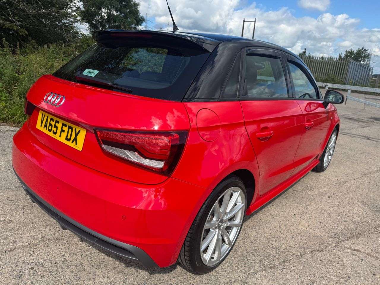 2016 AUDI A1 2016 AUDI A1