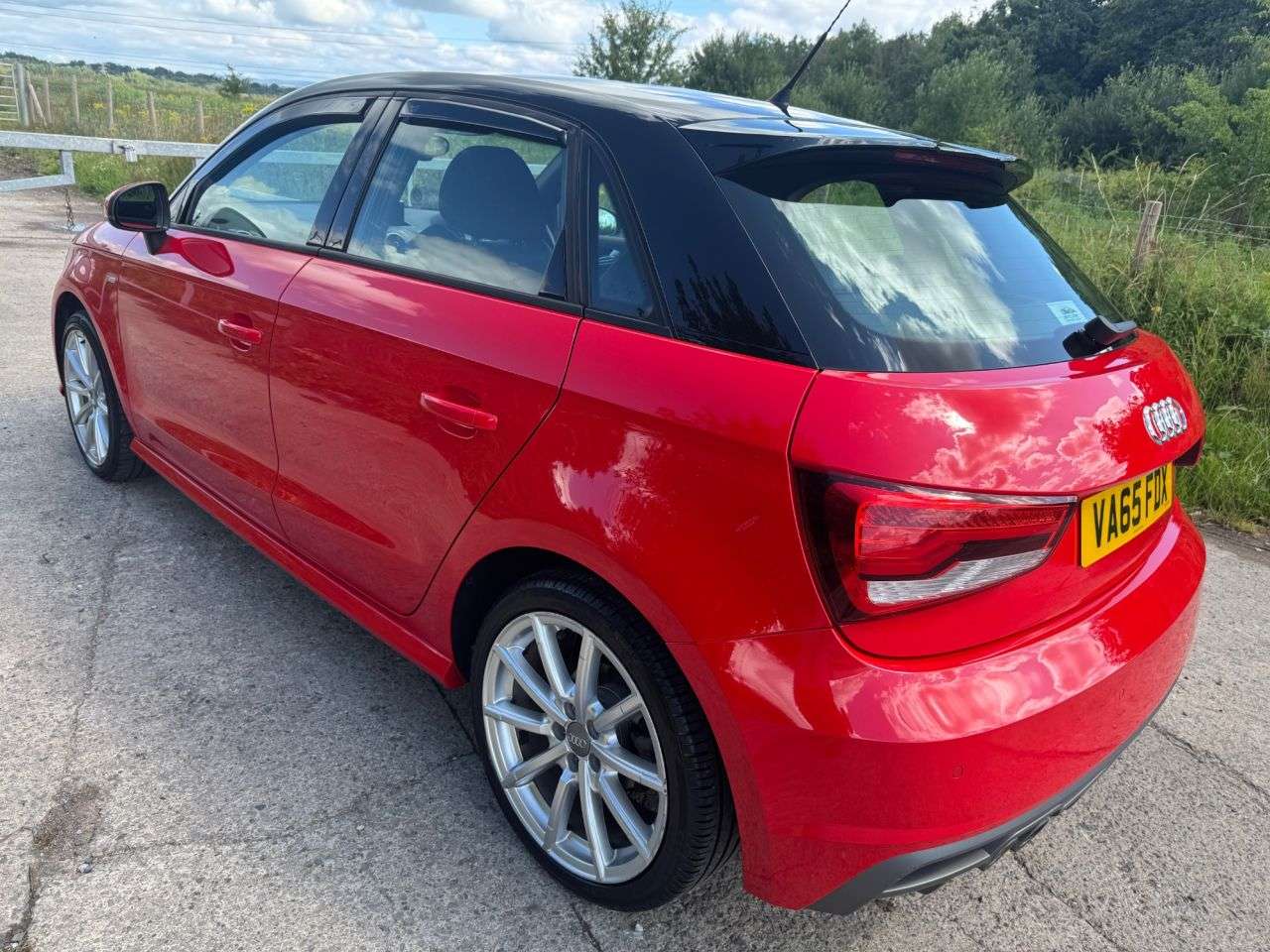2016 AUDI A1 2016 AUDI A1