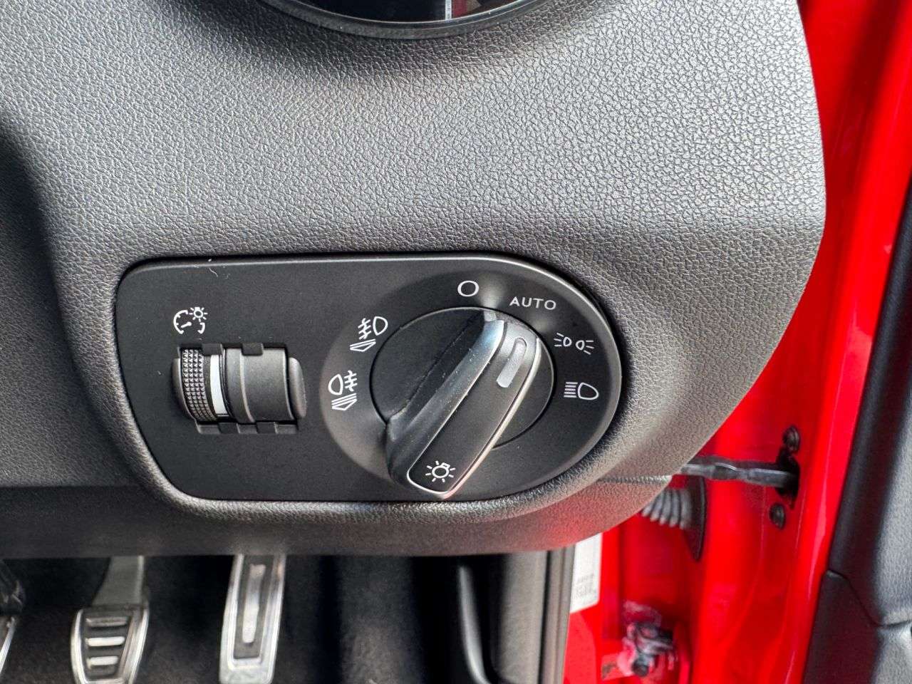 2016 AUDI A1 2016 AUDI A1