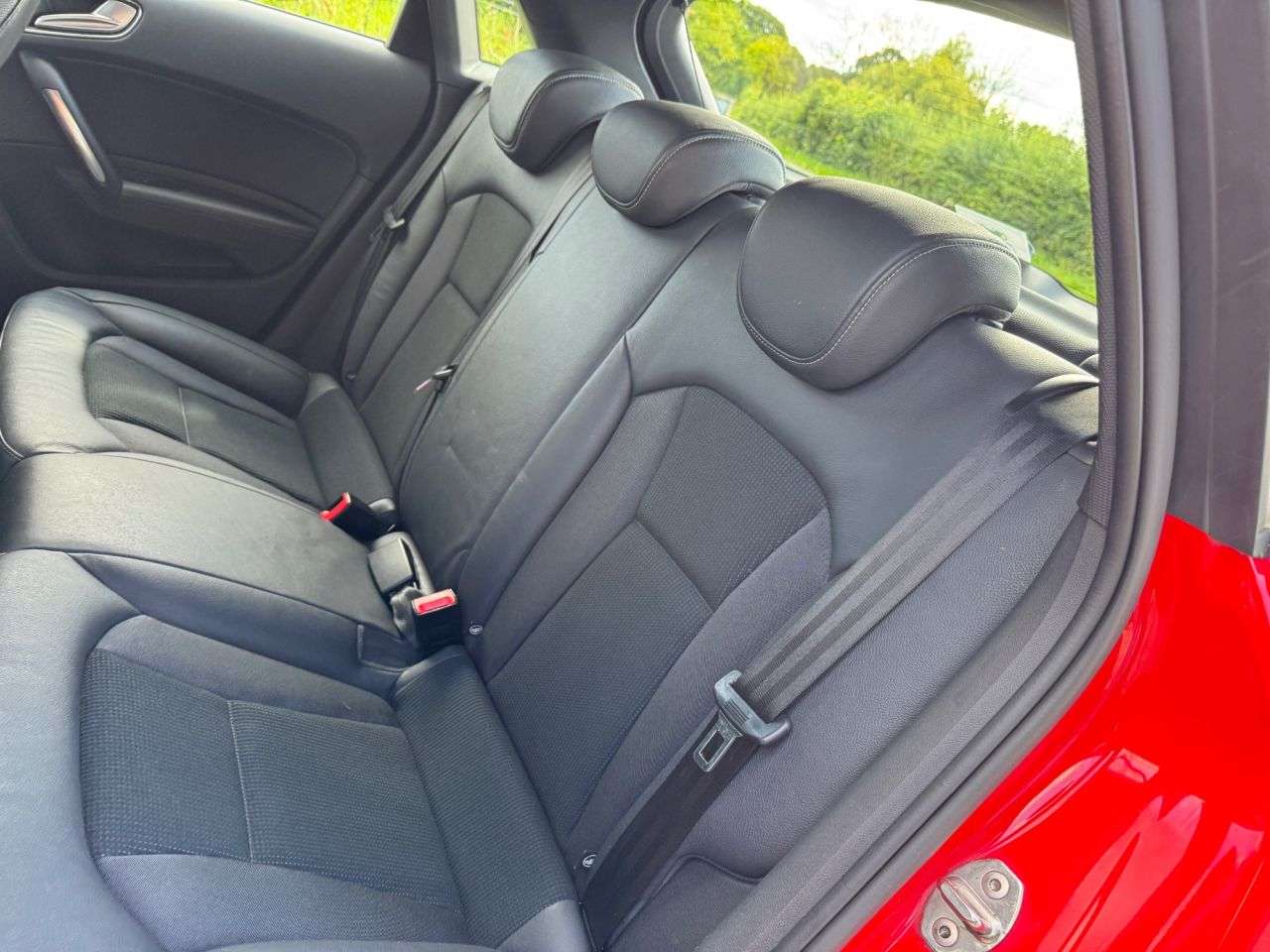 2016 AUDI A1 2016 AUDI A1