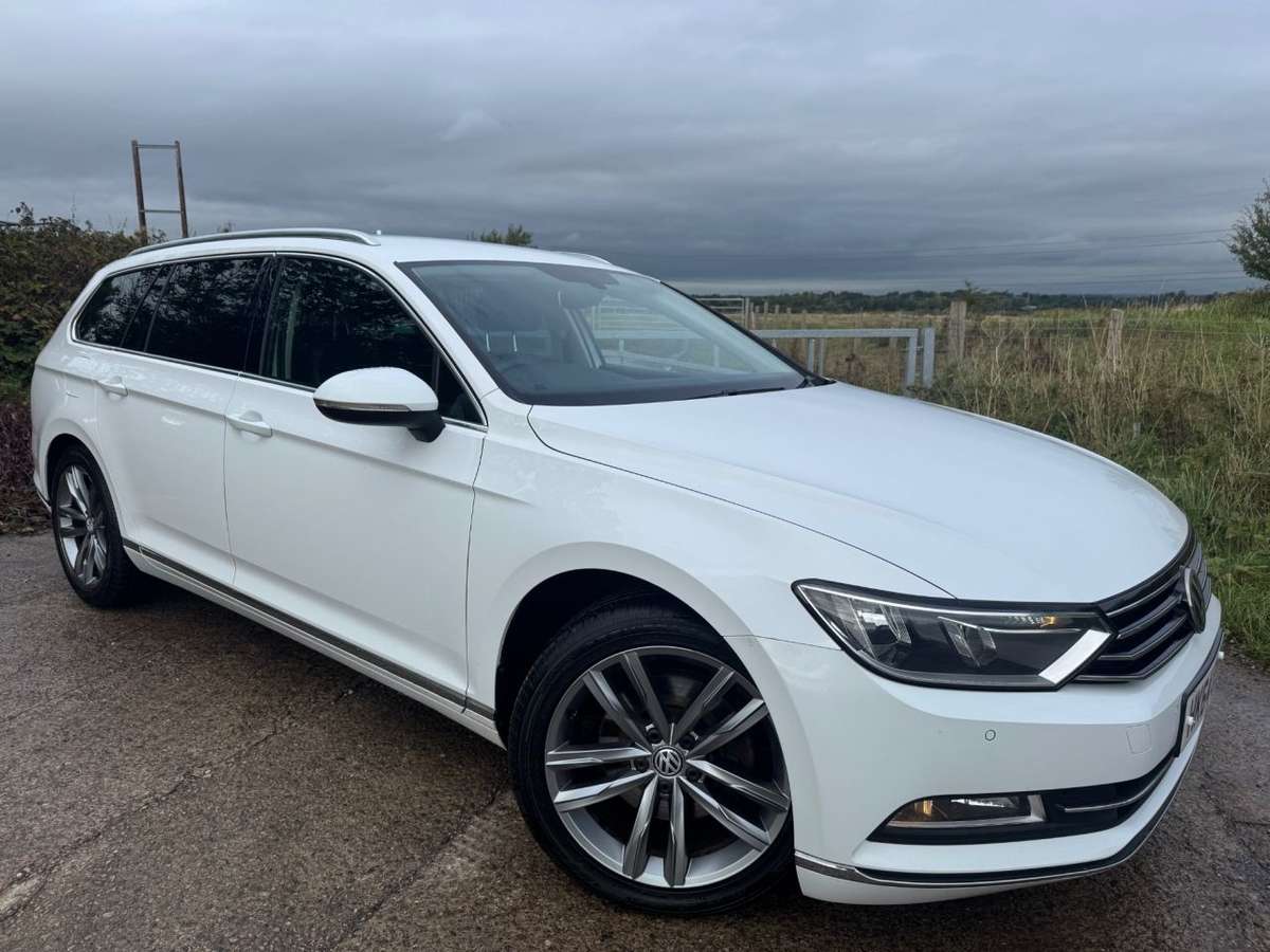 Check out this Volkswagen Passat 2015 Diesel Automatic