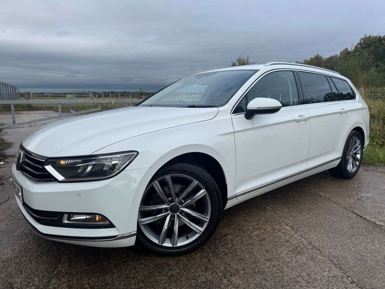 2015 VOLKSWAGEN PASSAT 2015 VOLKSWAGEN PASSAT