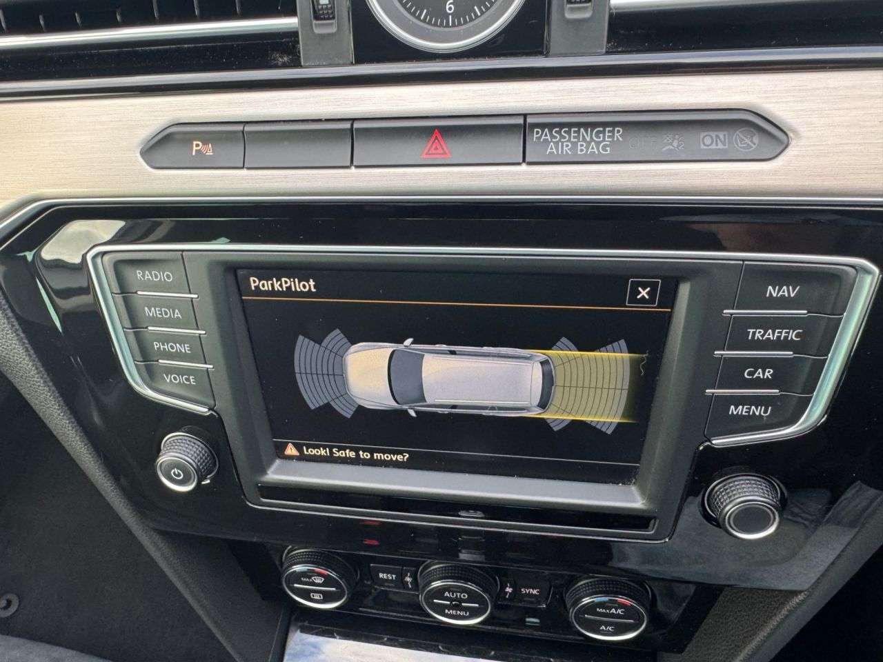 2015 VOLKSWAGEN PASSAT 2015 VOLKSWAGEN PASSAT