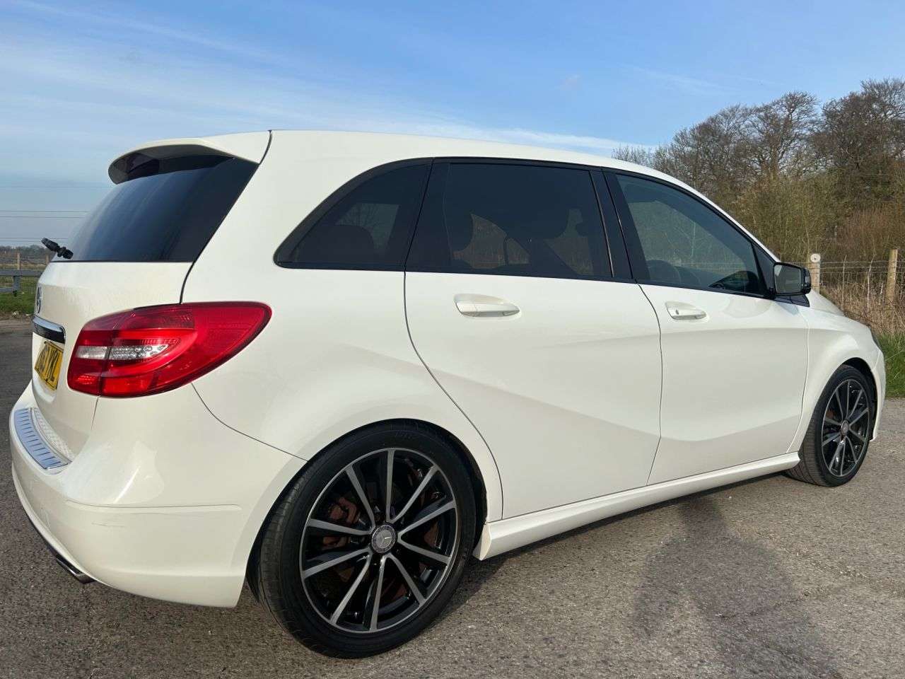 A 2013 MERCEDES-BENZ B-CLASS 1.5 B180 CDI Sport MPV 5dr Diesel Manual Euro 5 (s/s) (109 ps) A 2013 MERCEDES-BENZ B-CLASS 1.5 B180 CDI Sport MPV 5dr Diesel Manual Euro 5 (s/s) (109 ps)