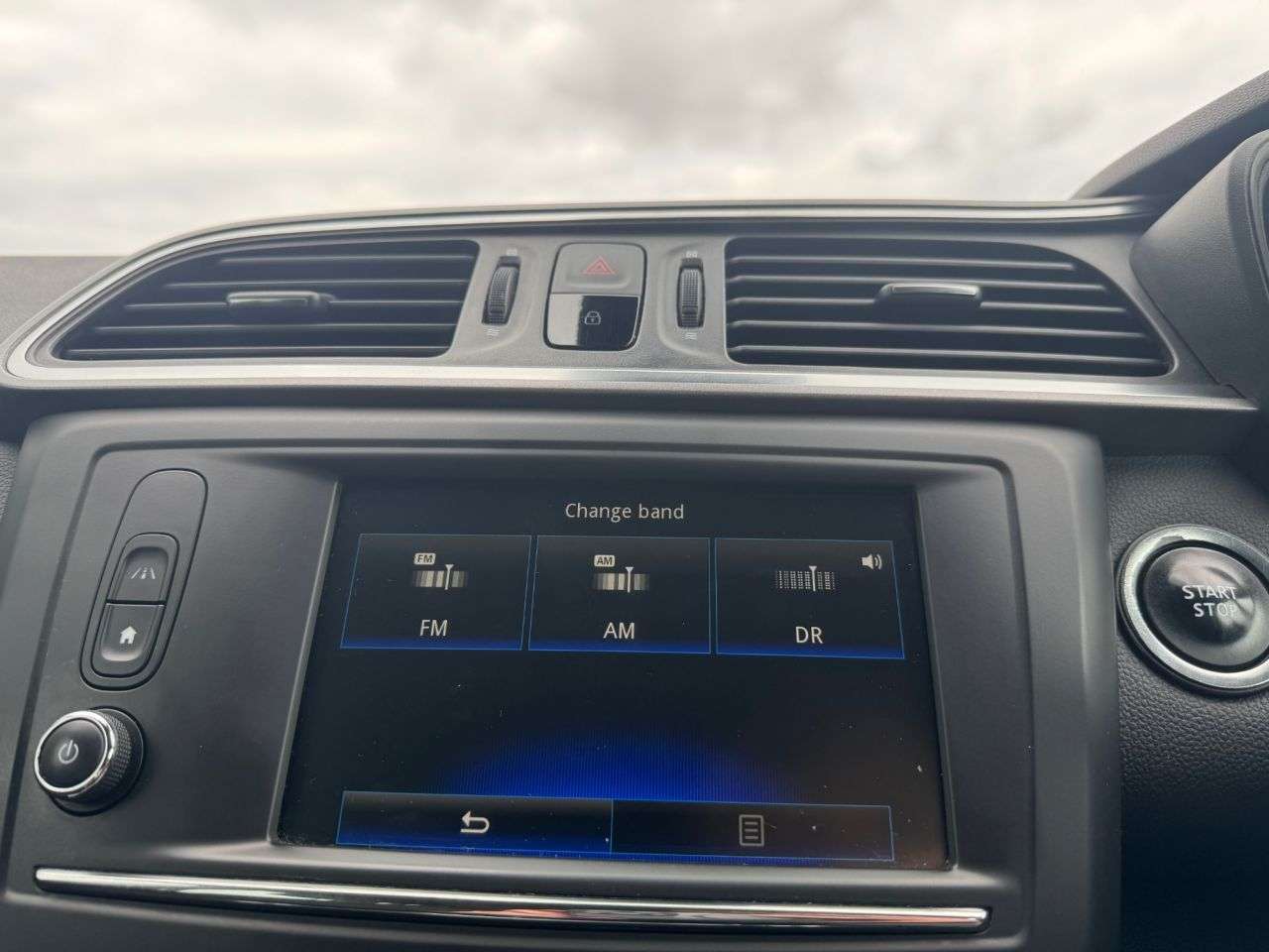 2016 RENAULT KADJAR 2016 RENAULT KADJAR