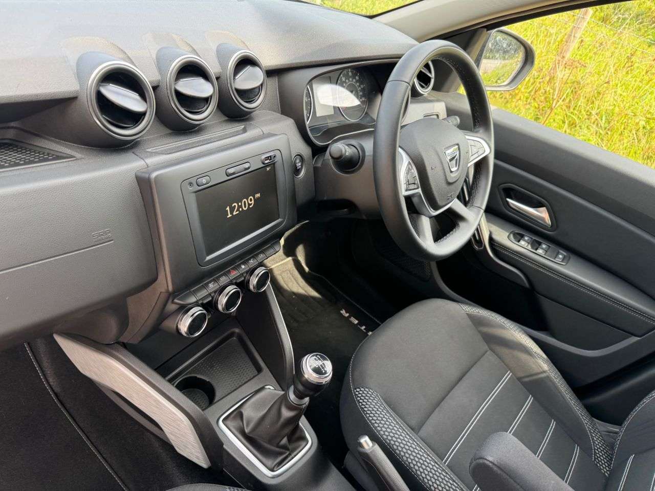 2021 DACIA DUSTER 2021 DACIA DUSTER