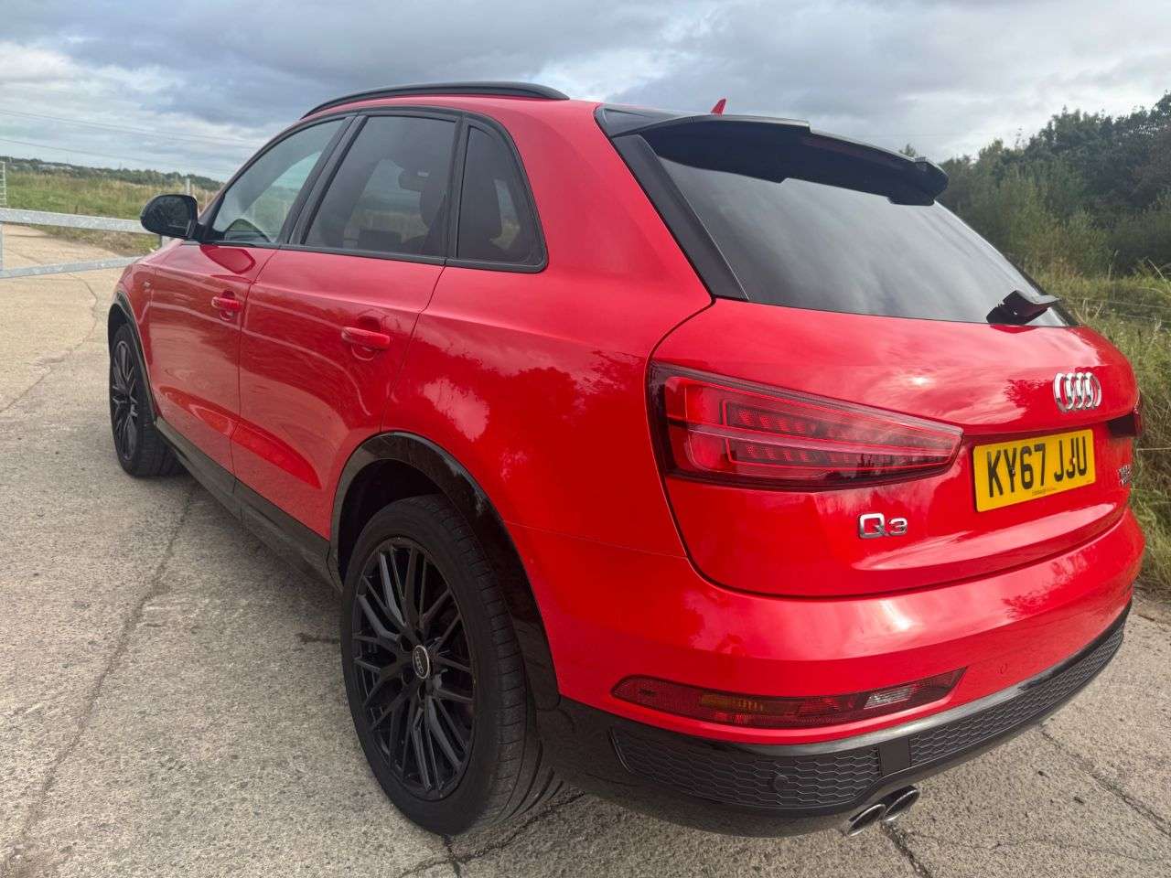 2017 AUDI Q3 2017 AUDI Q3