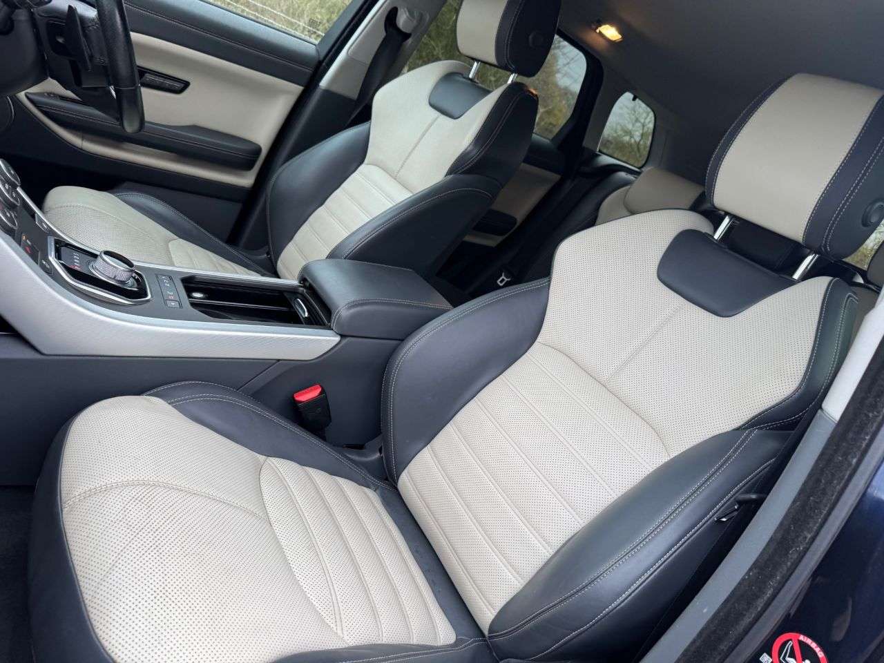 2016 LAND ROVER RANGE ROVER EVOQUE 2016 LAND ROVER RANGE ROVER EVOQUE